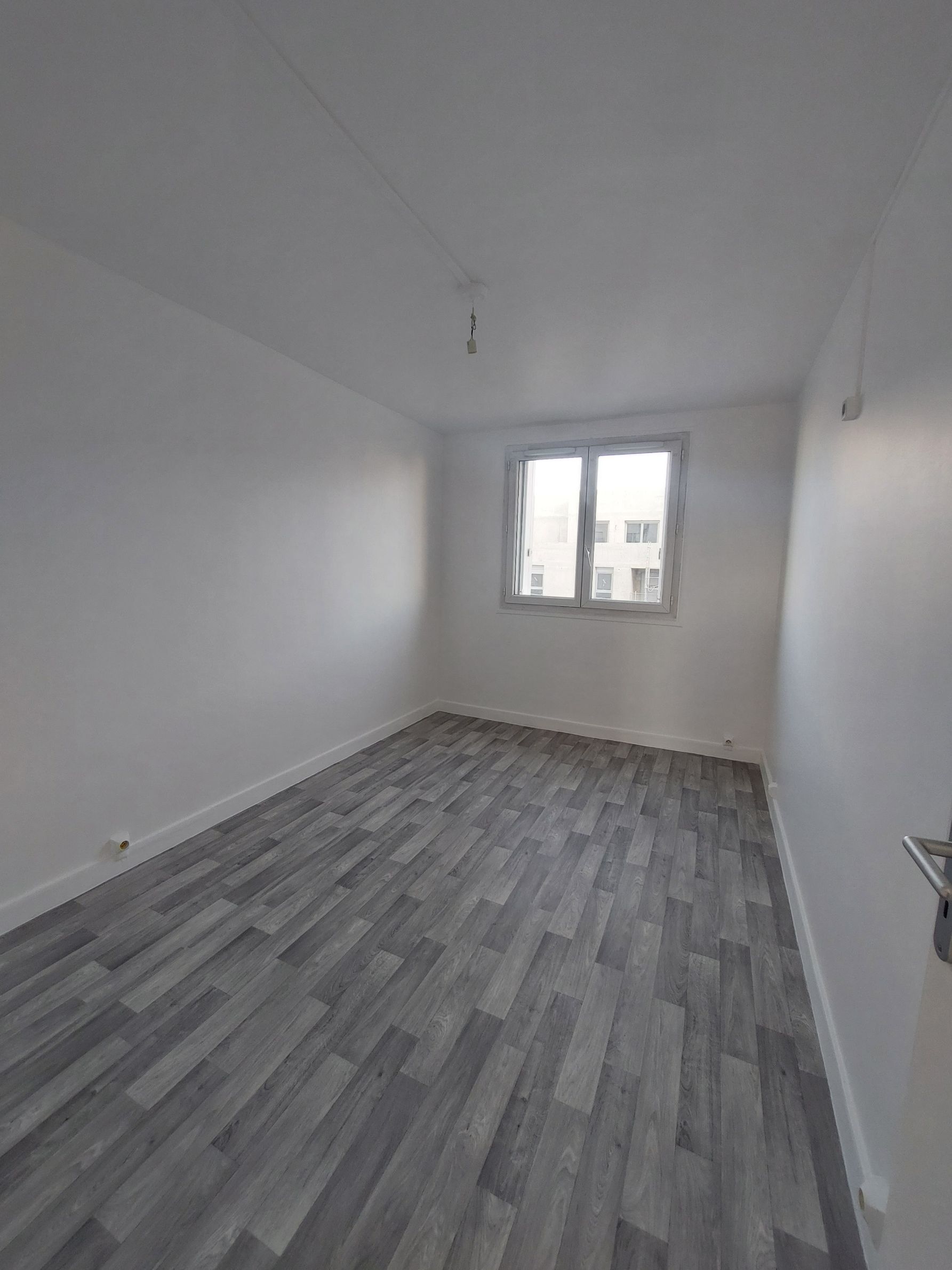 19-03-26_16-51-04_Chambre2-compressed.jpg