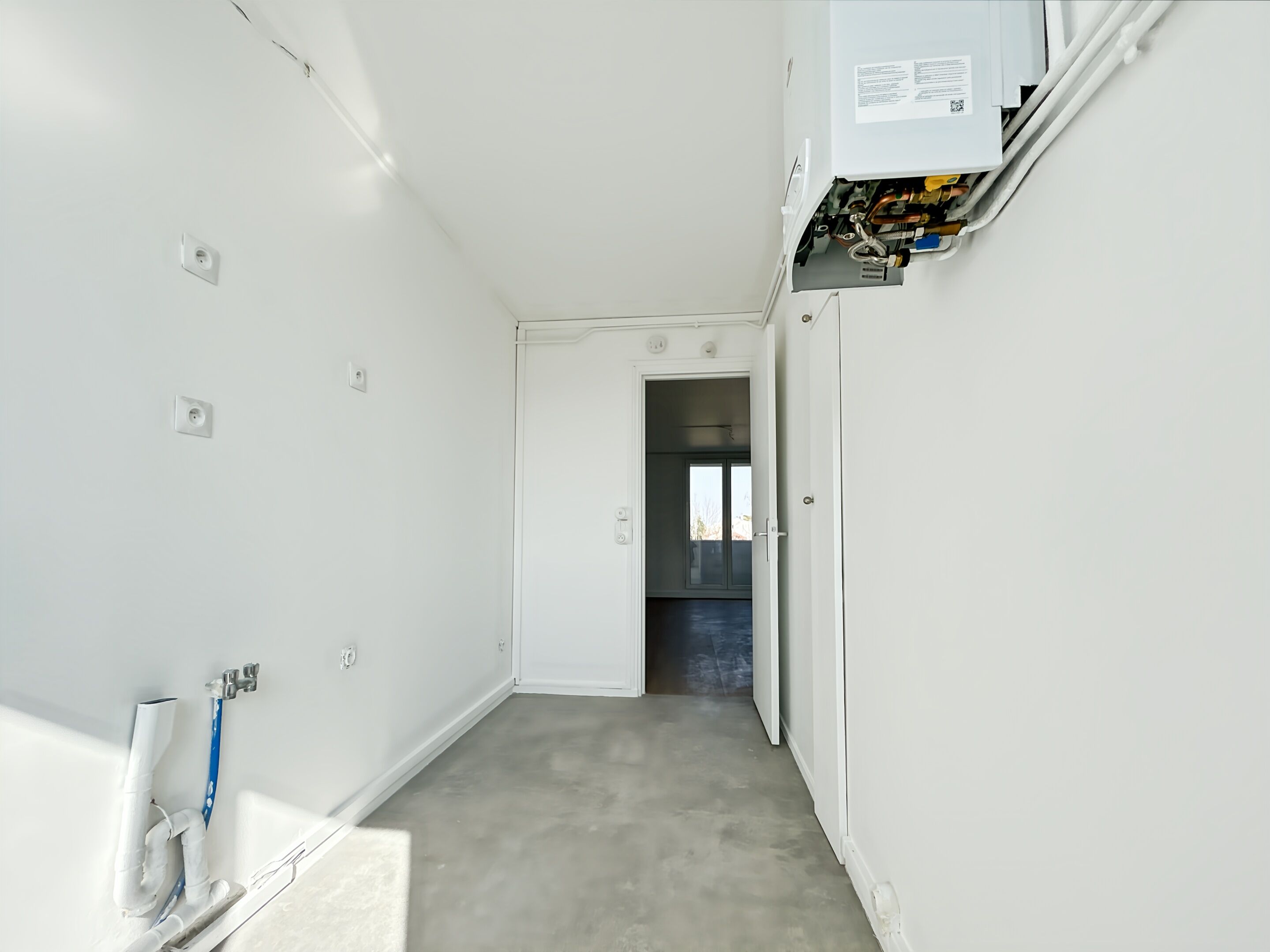 Photo_10_5d3c-compressed.jpg