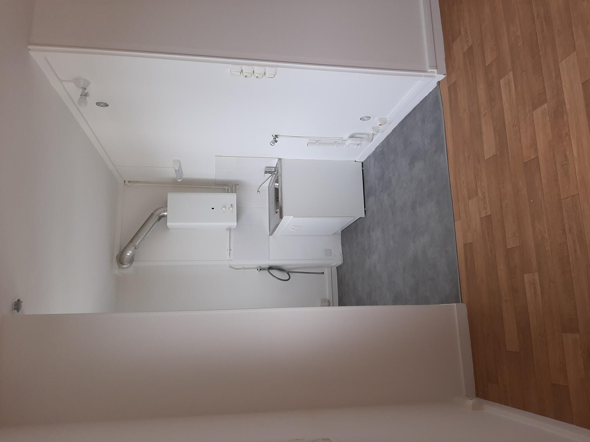 4064-NANTERRE-UG213158-Photo 4-cmp.jpg
