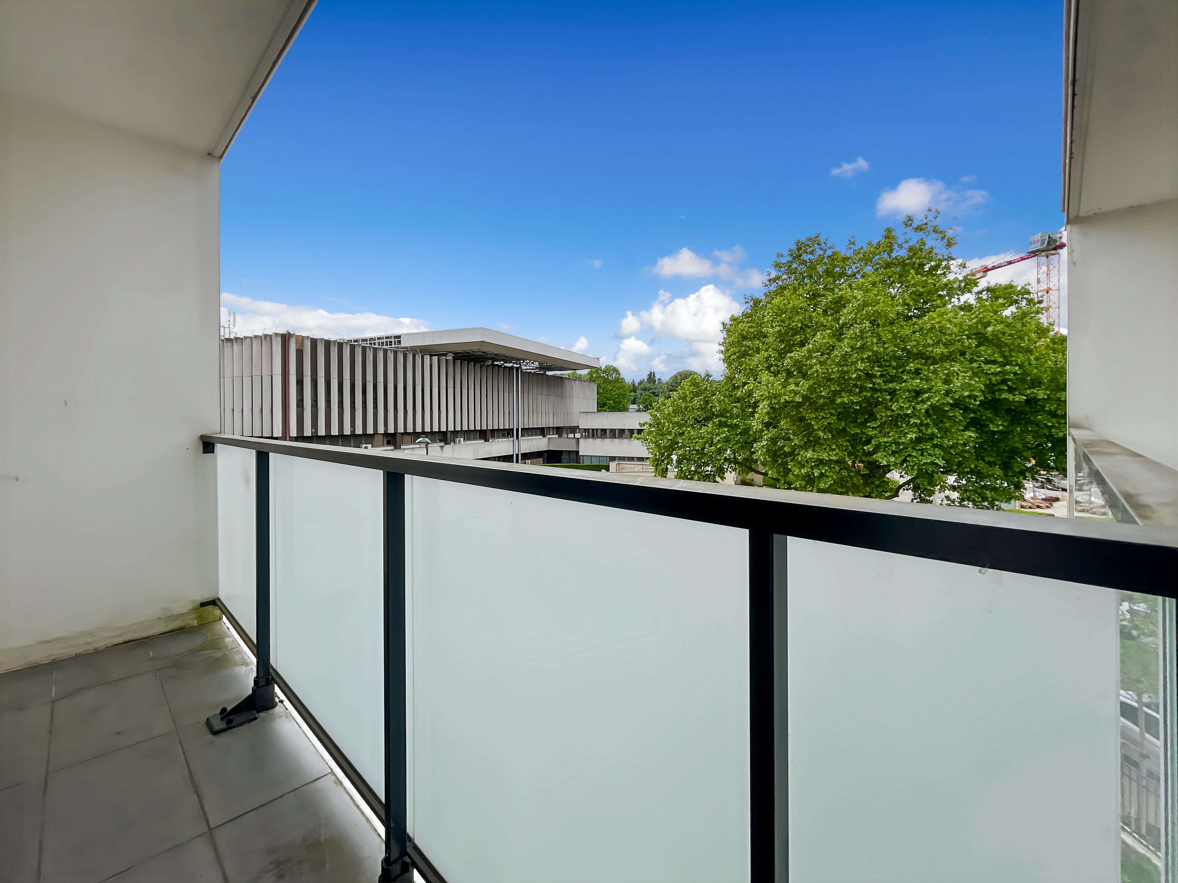 1235-LE PLESSIS ROBINSON-UG 216369-Photo 3.jpg