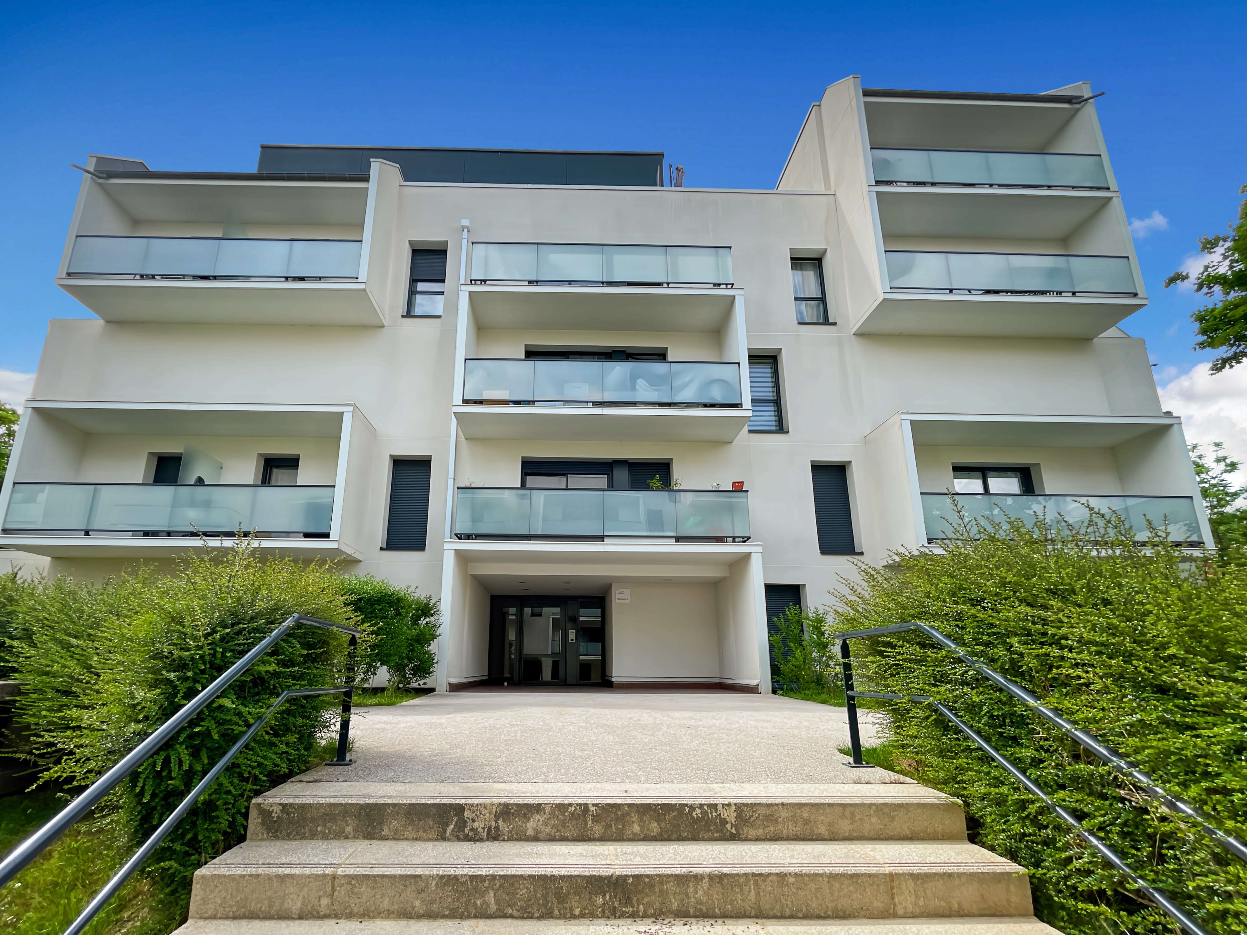 LE PLESSIS ROBINSON