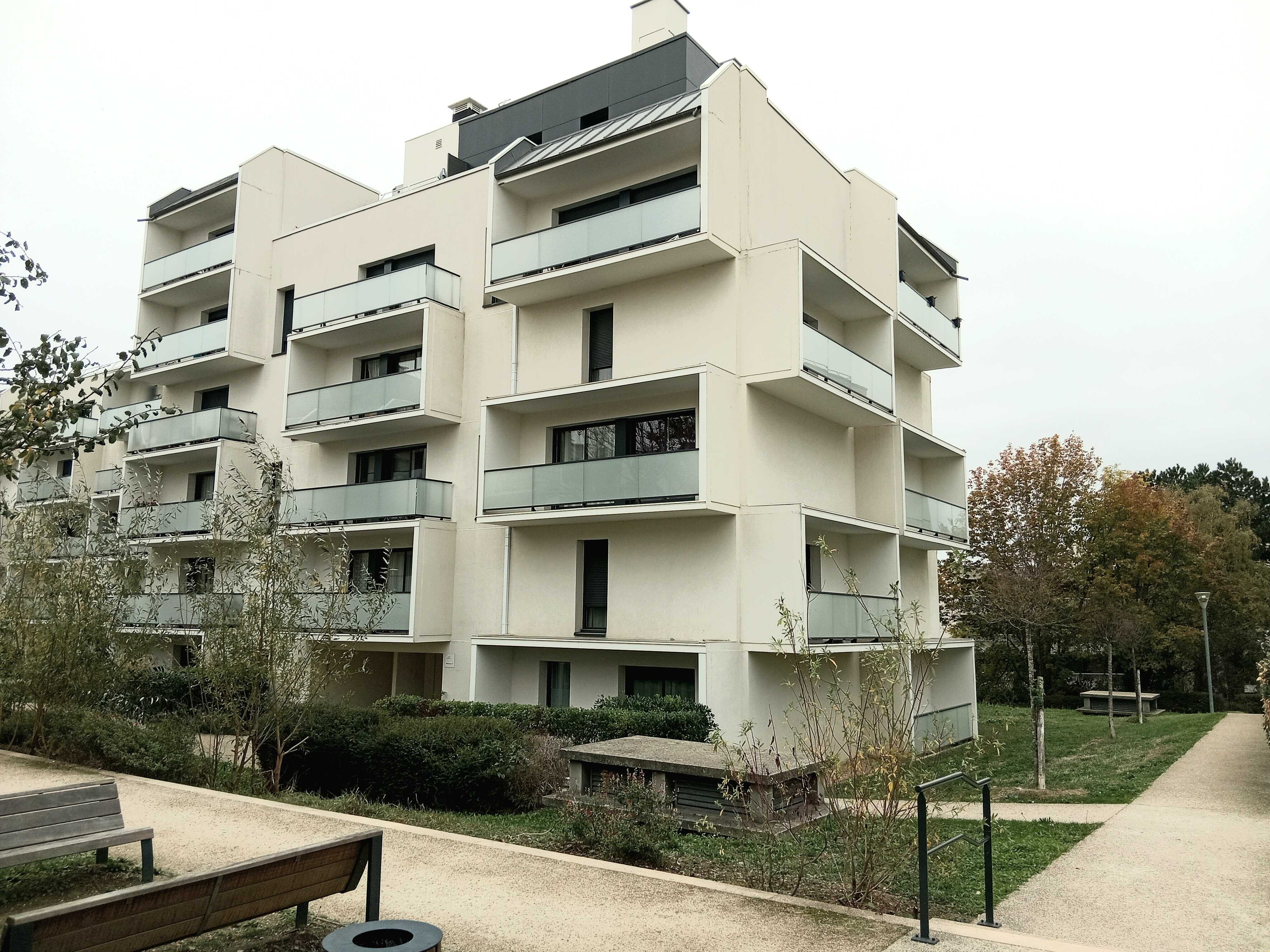 LE PLESSIS ROBINSON