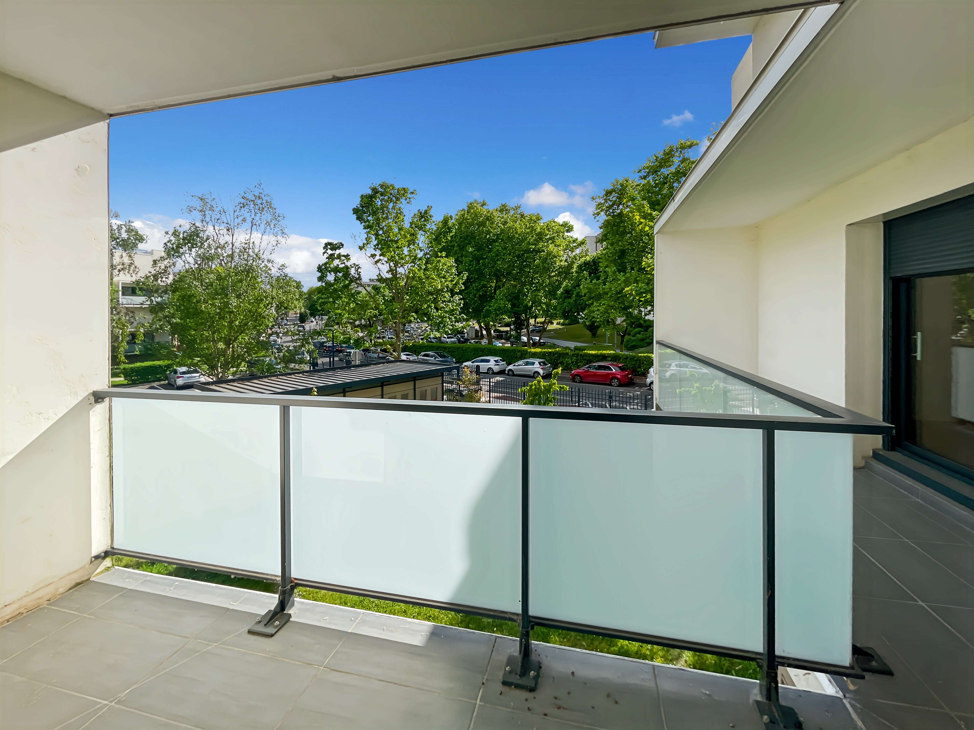 1235-LE PLESSIS ROBINSON-UG 216542-Photo 2.jpg