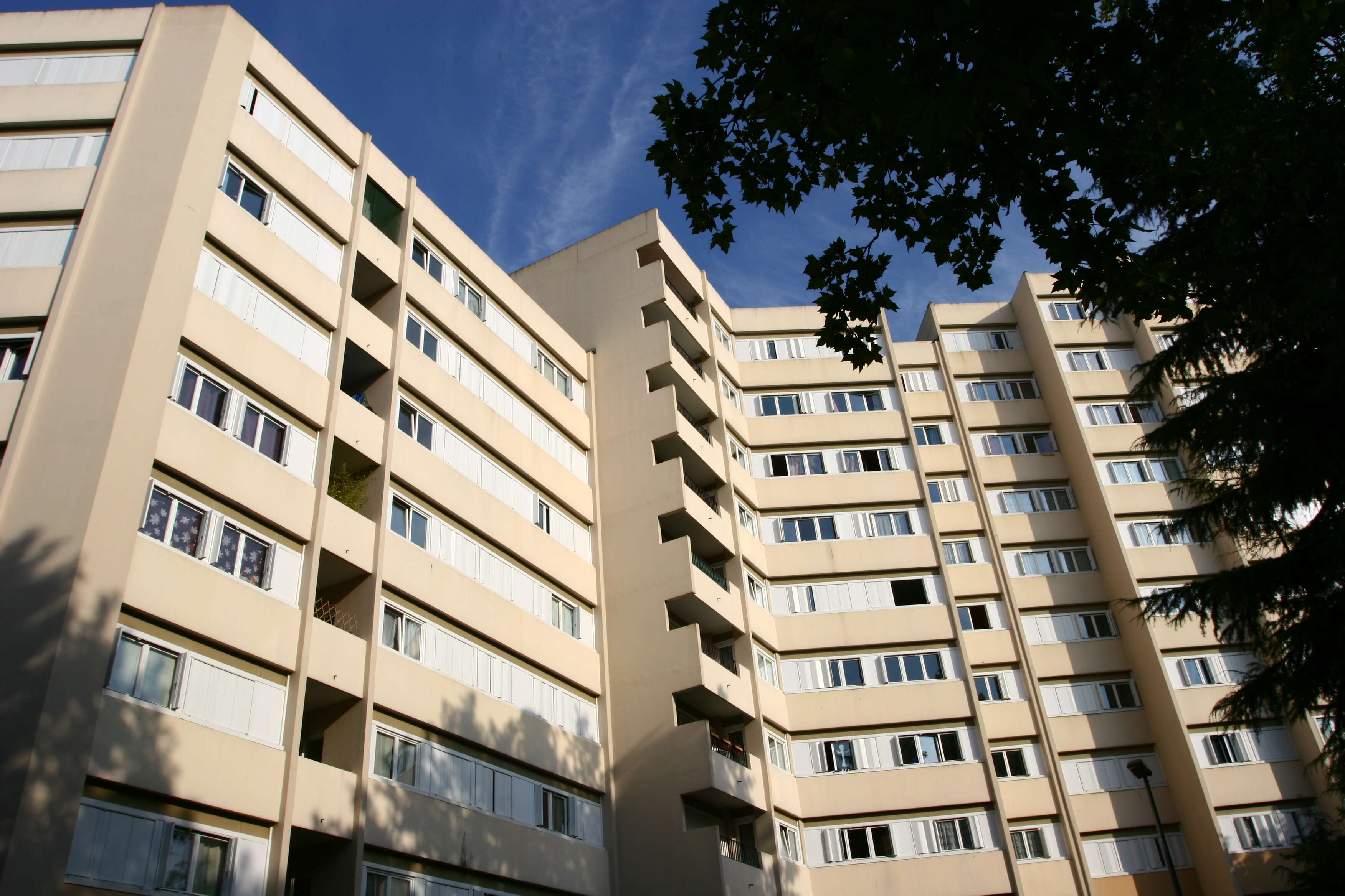 DEUIL LA BARRE
