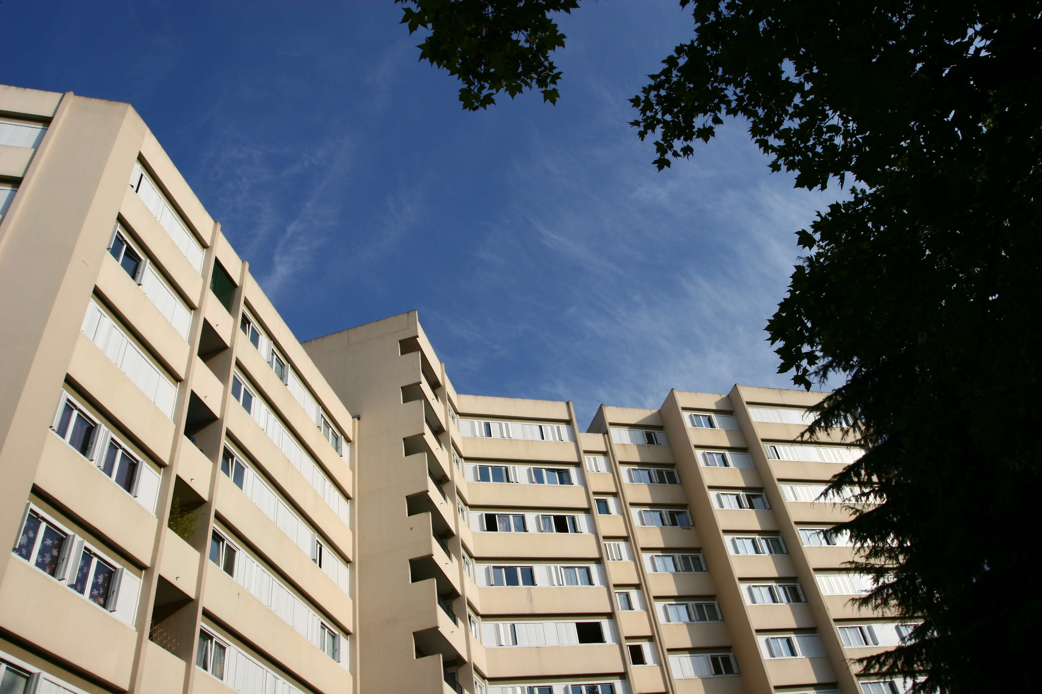 DEUIL LA BARRE