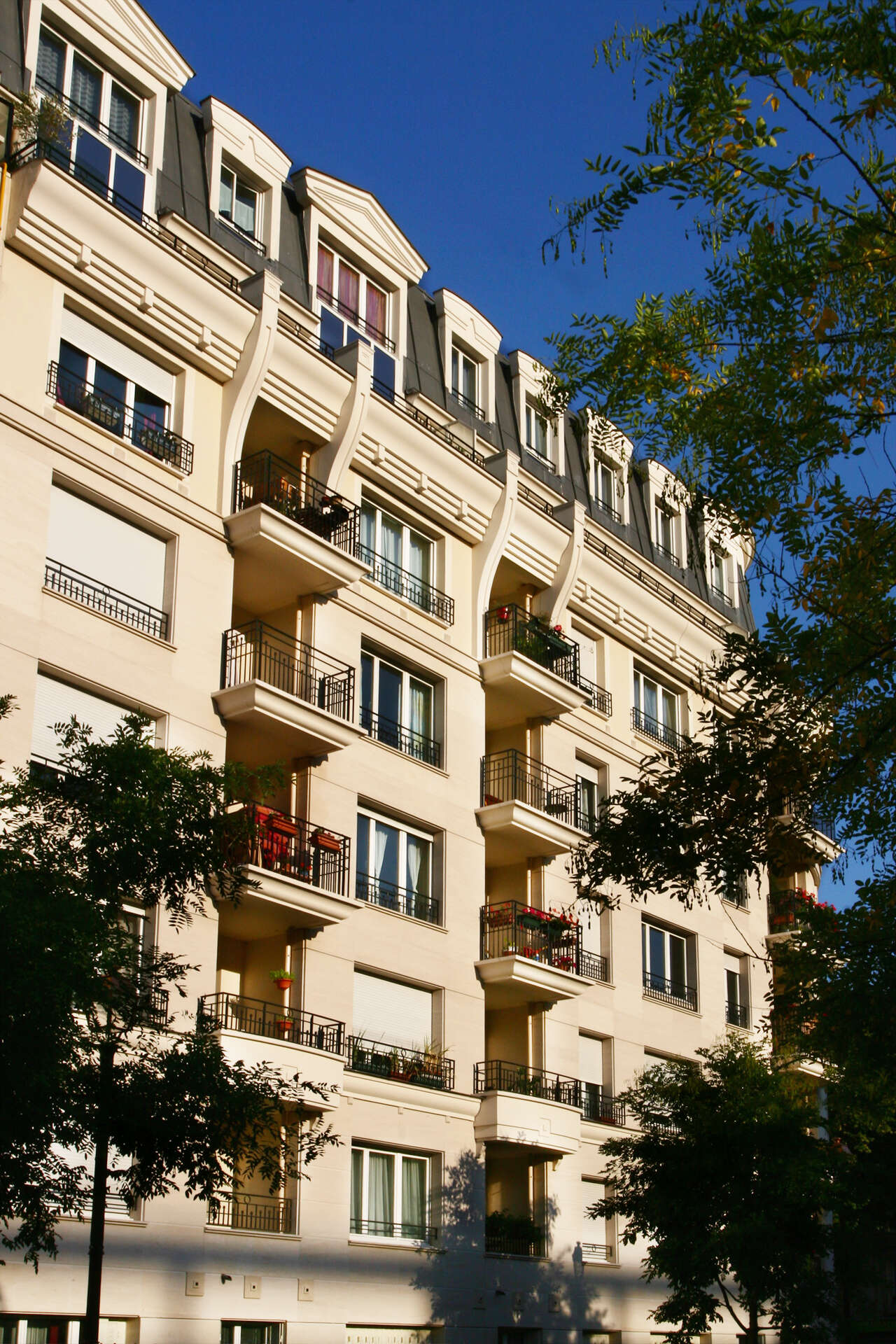 ISSY LES MOULINEAUX