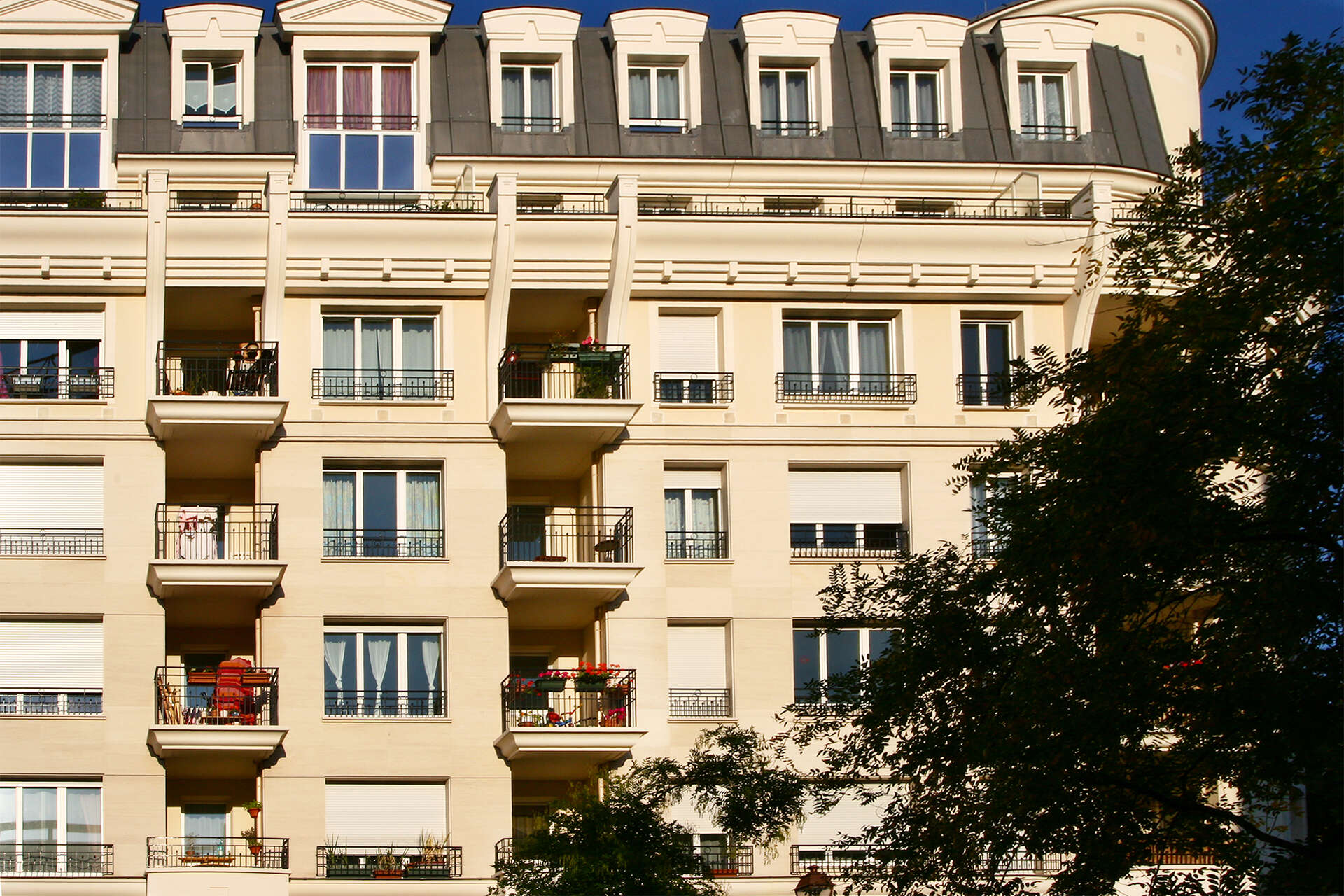 ISSY LES MOULINEAUX