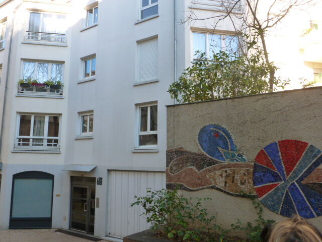 P1080188-cmp.JPG