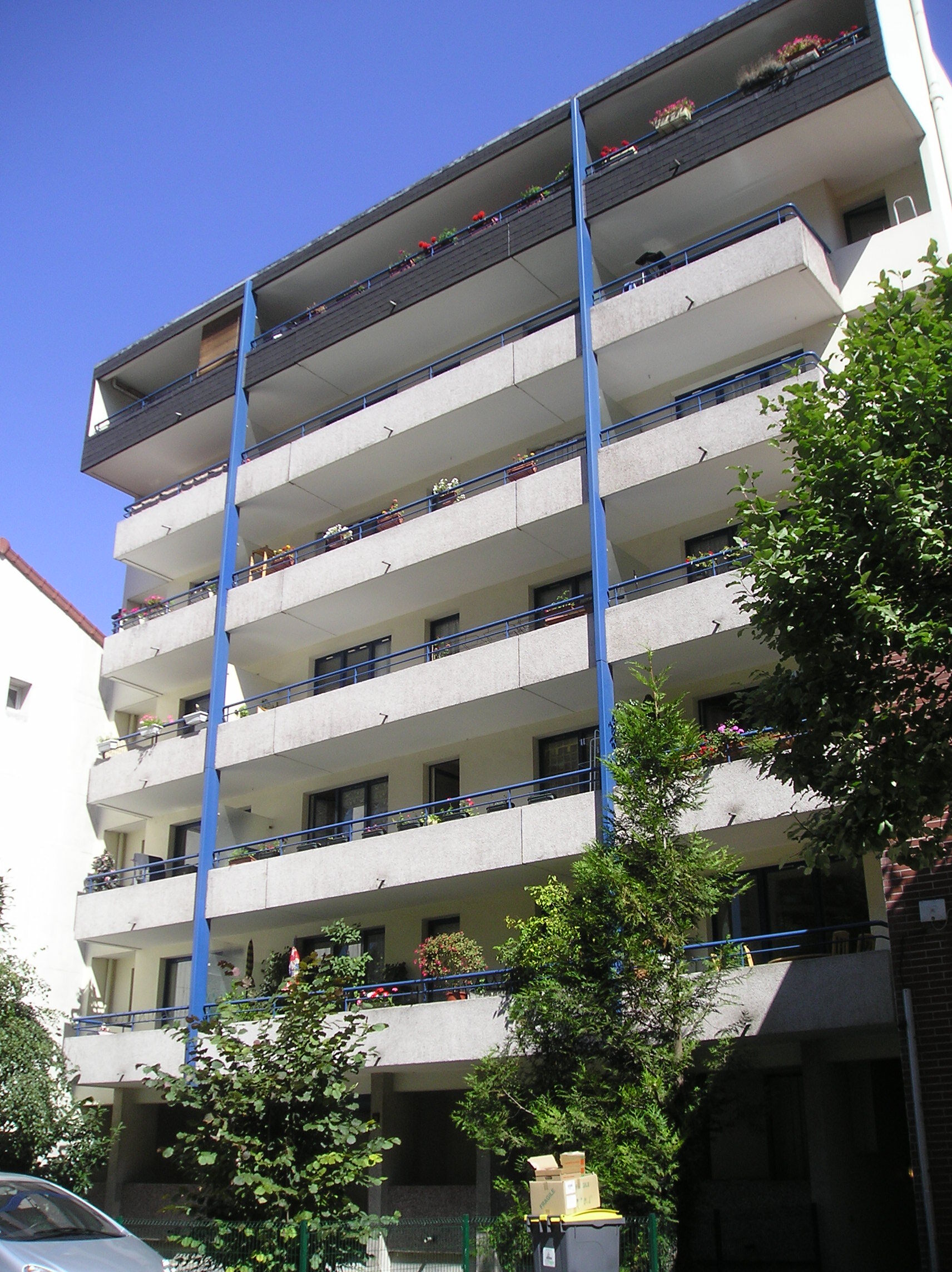 LES LILAS