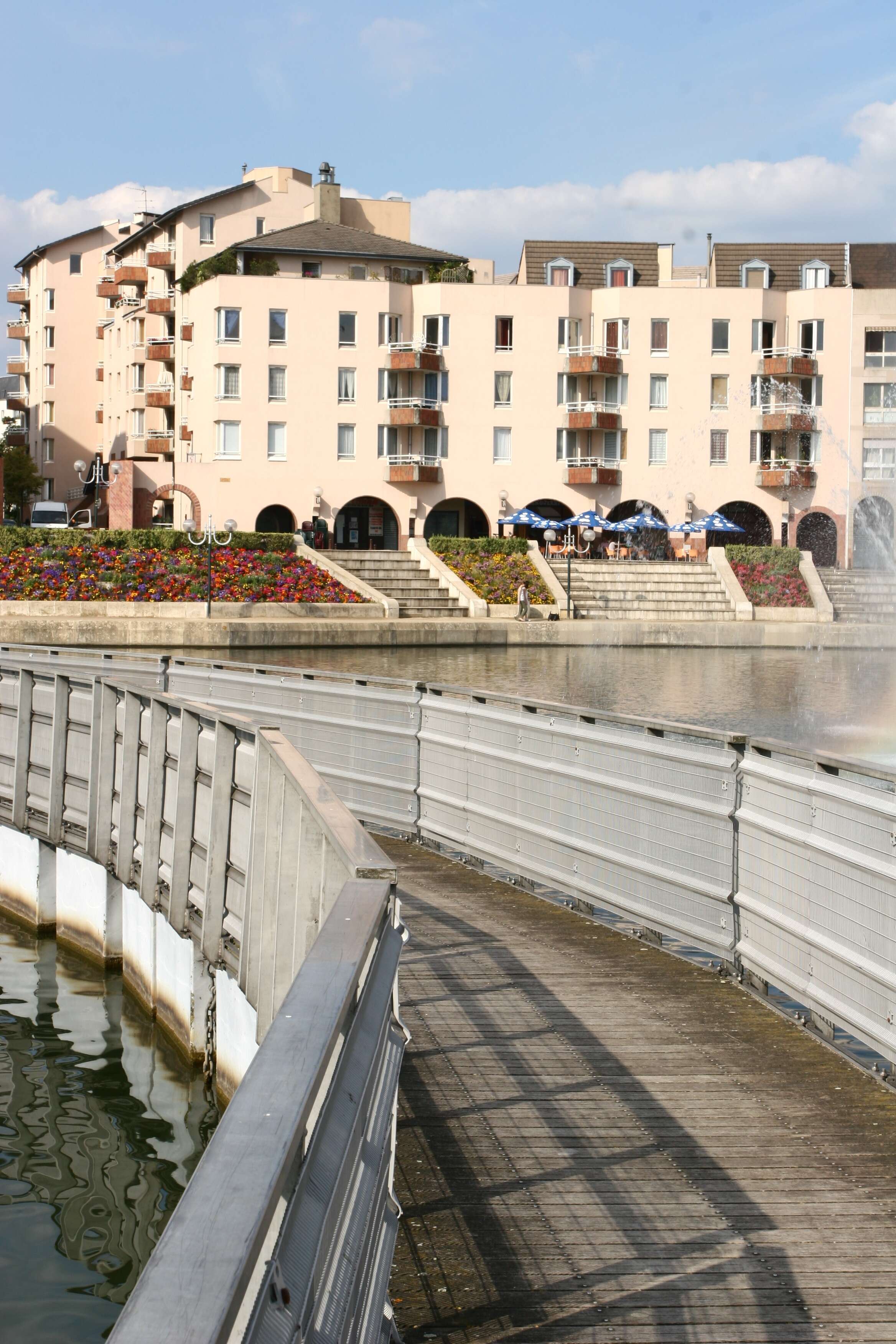 CRETEIL