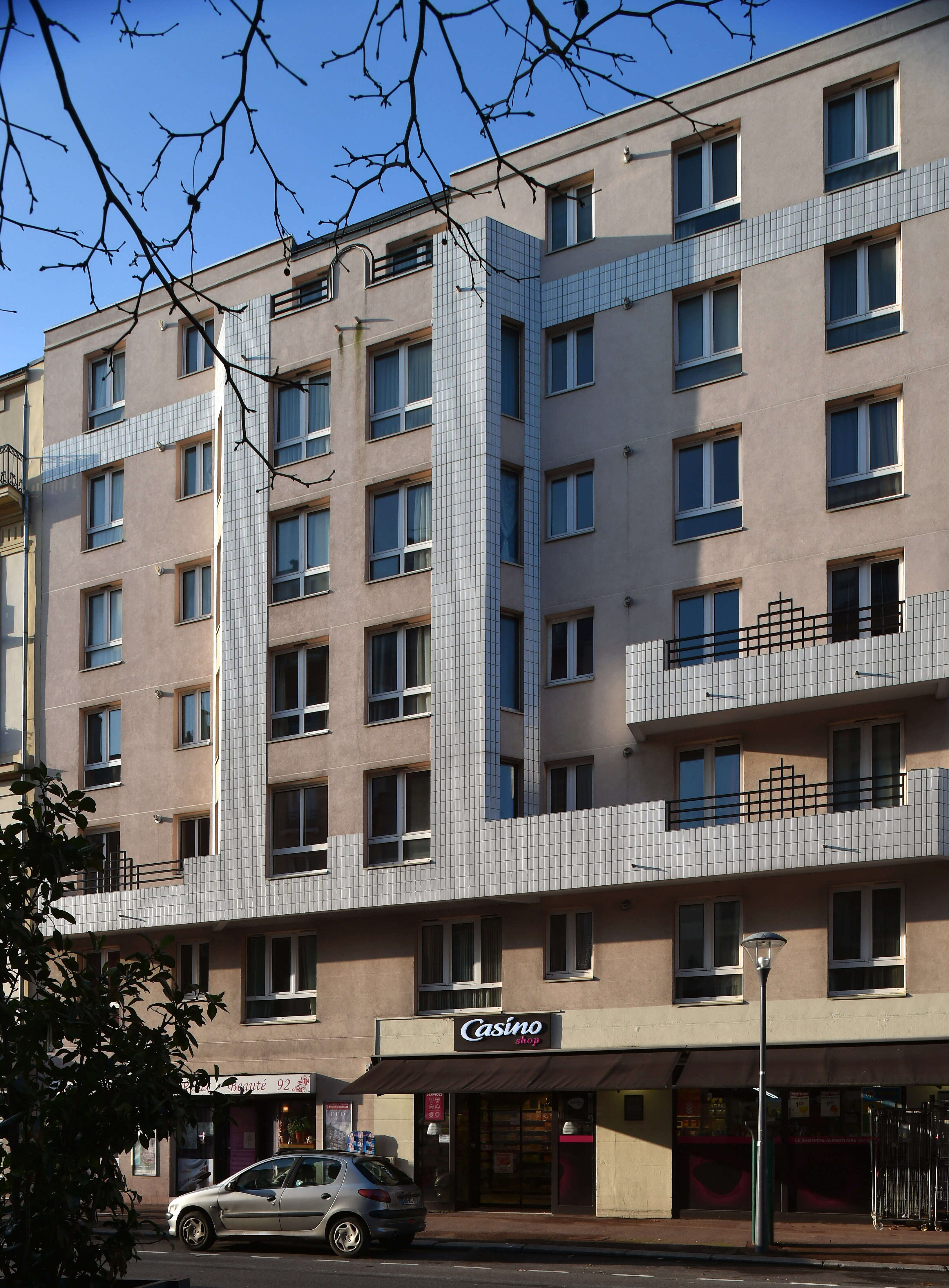 ISSY LES MOULINEAUX