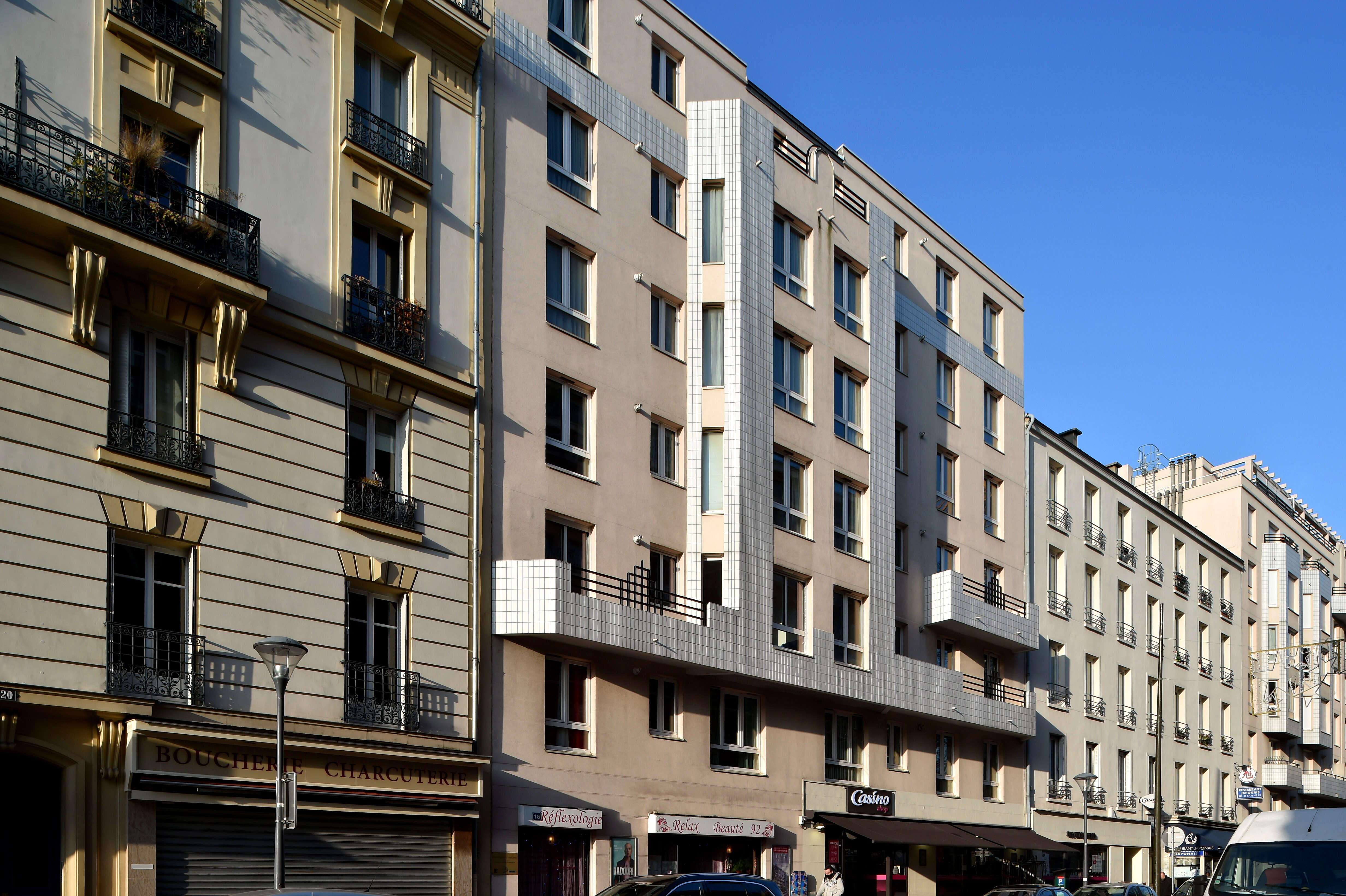 ISSY LES MOULINEAUX