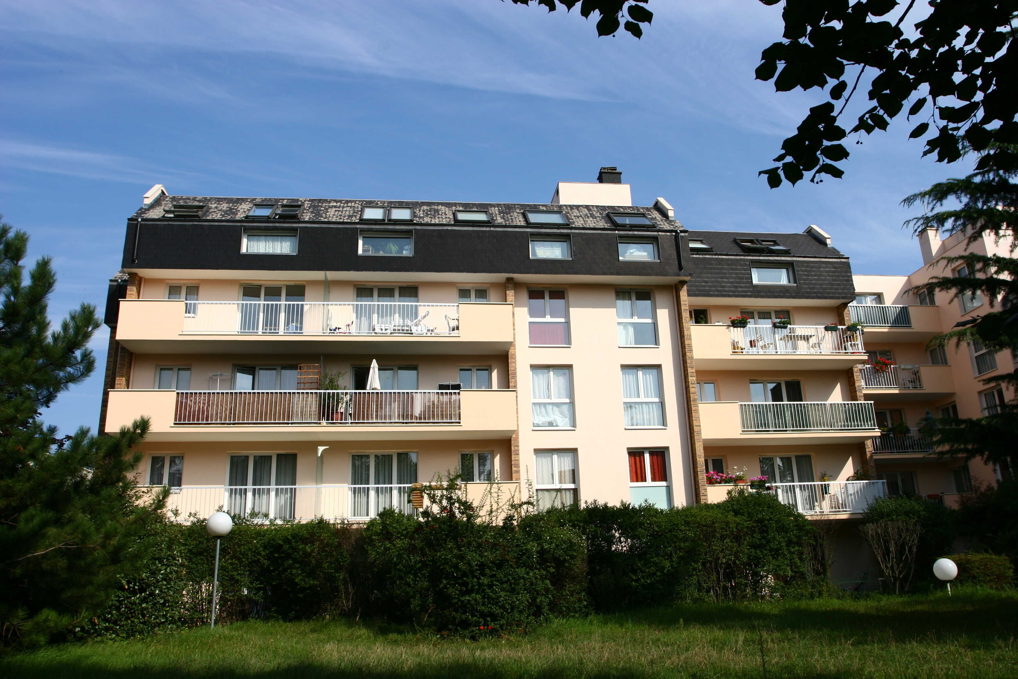 LA GARENNE COLOMBES