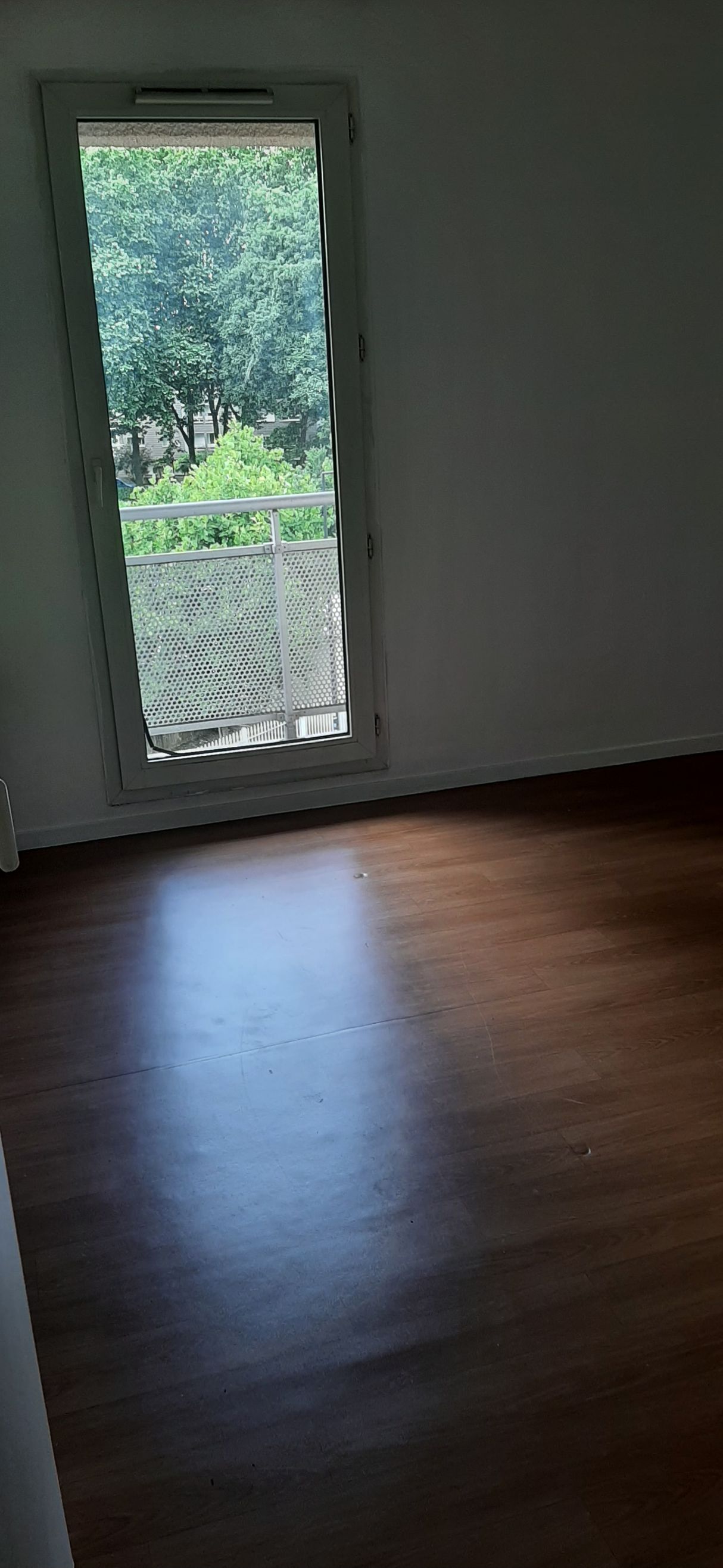 04-06-25_16-53-39_Chambre2.jpg