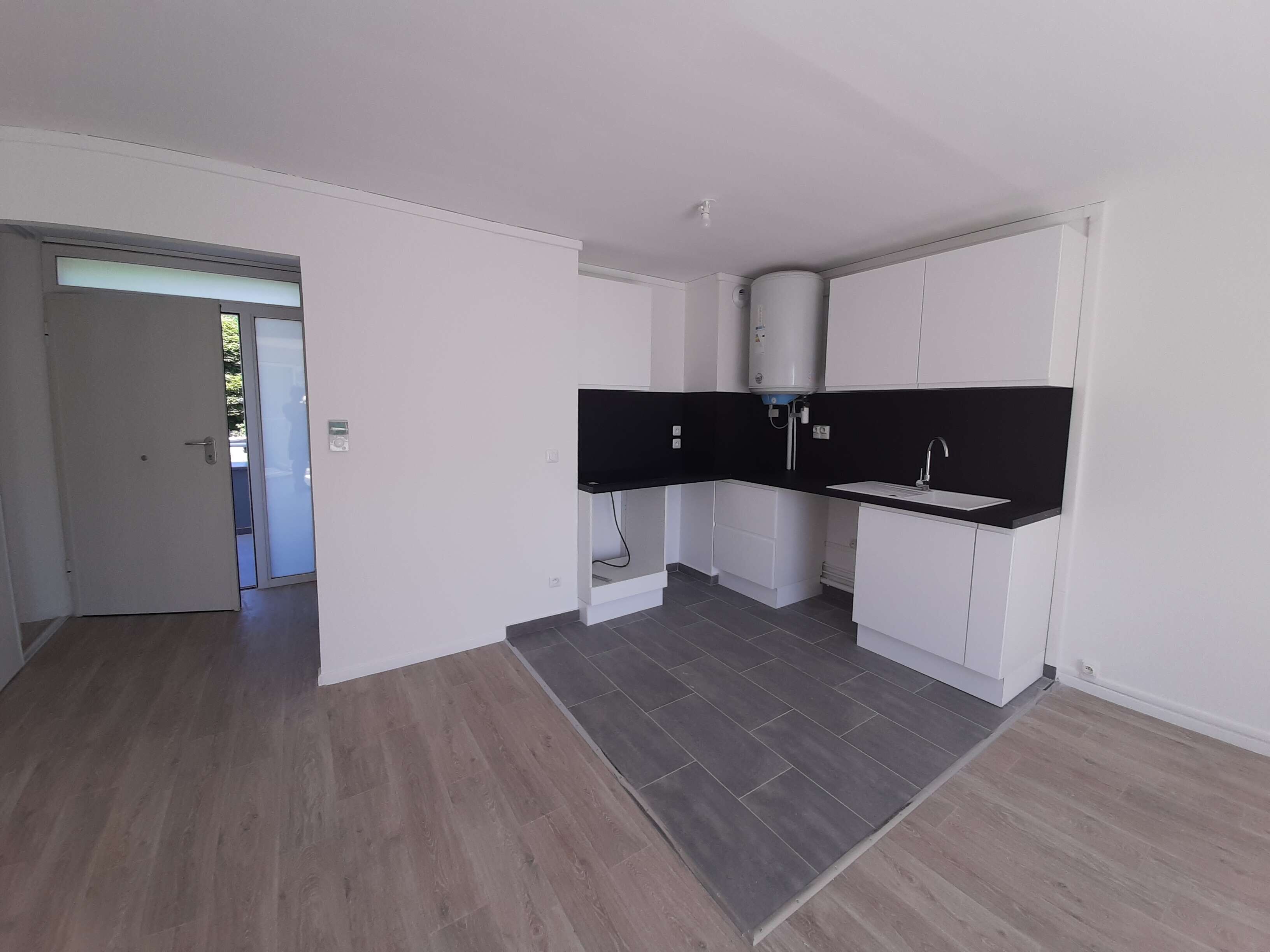 Logement 15 (20)-cmp.jpg