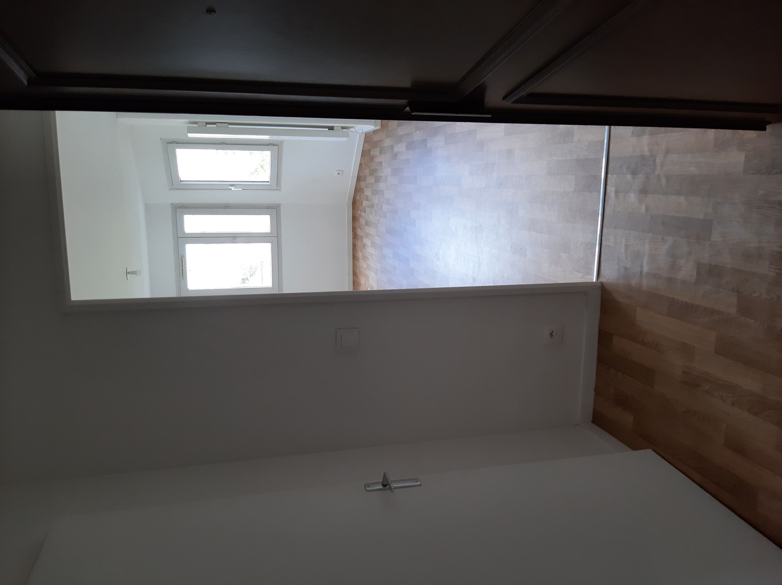 24-07-23_17-10-23_Entrée-compressed.jpg