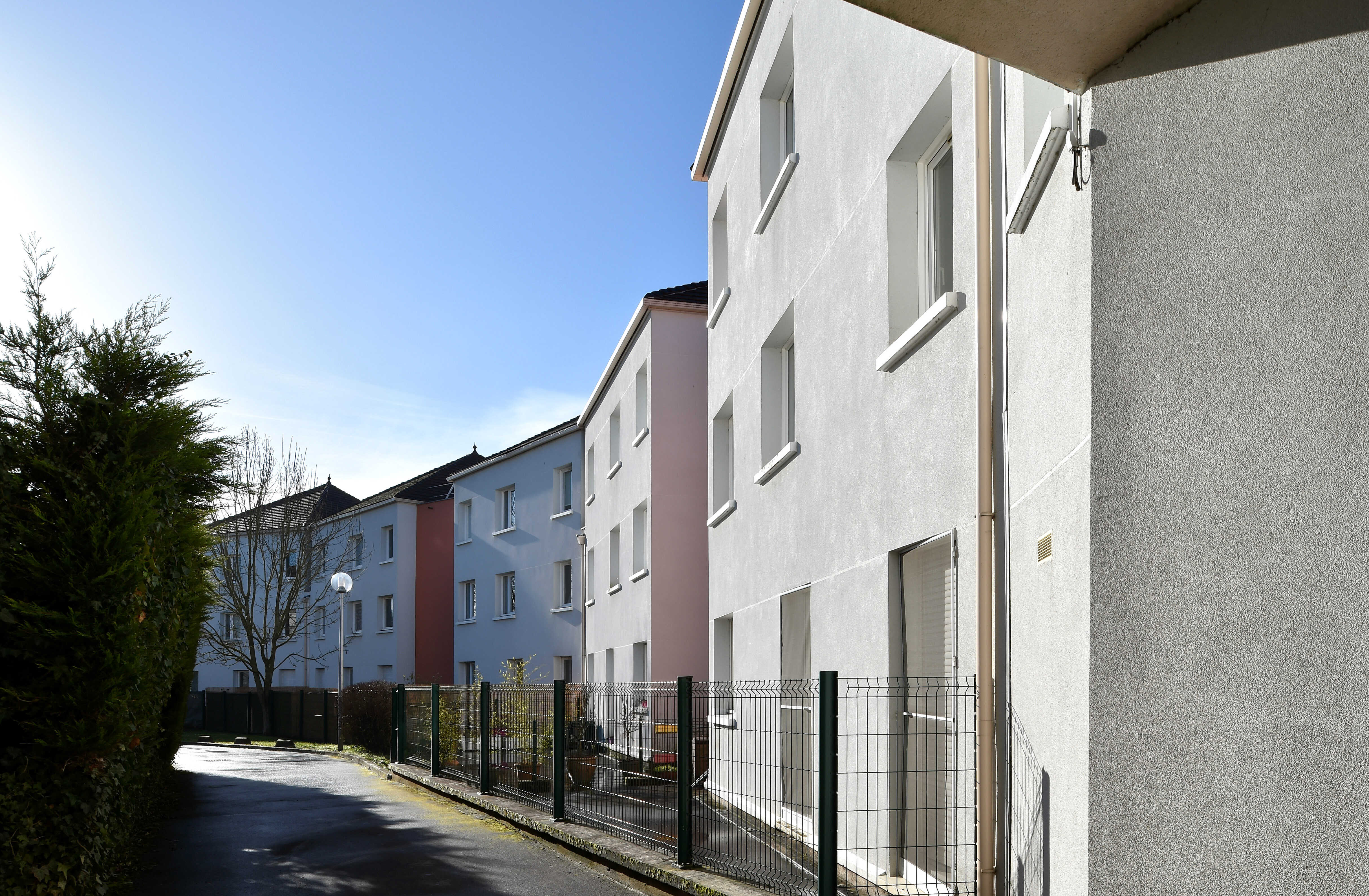 VILLIERS LE BACLE