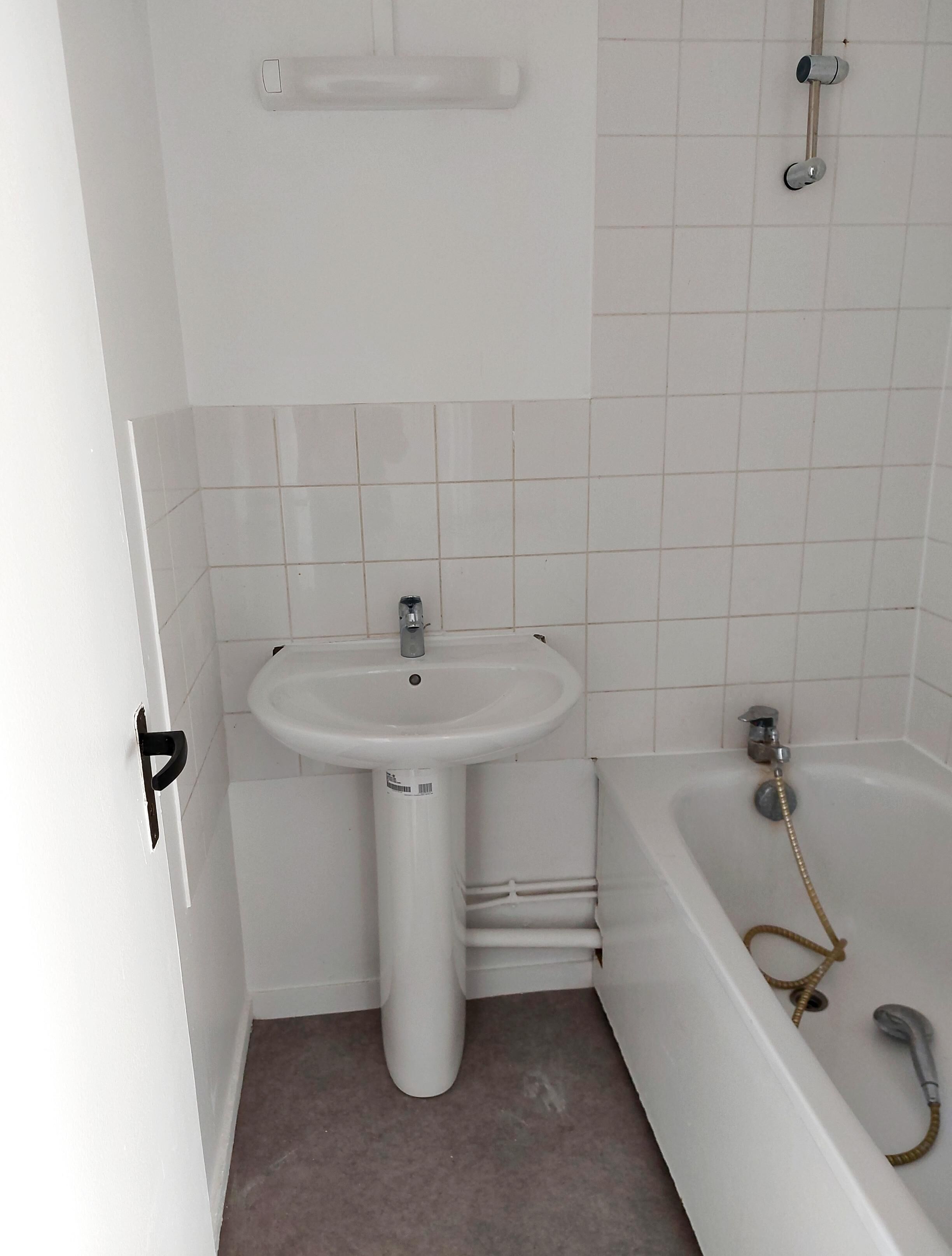 Logement UG 275720 (3)-cmp.jpg