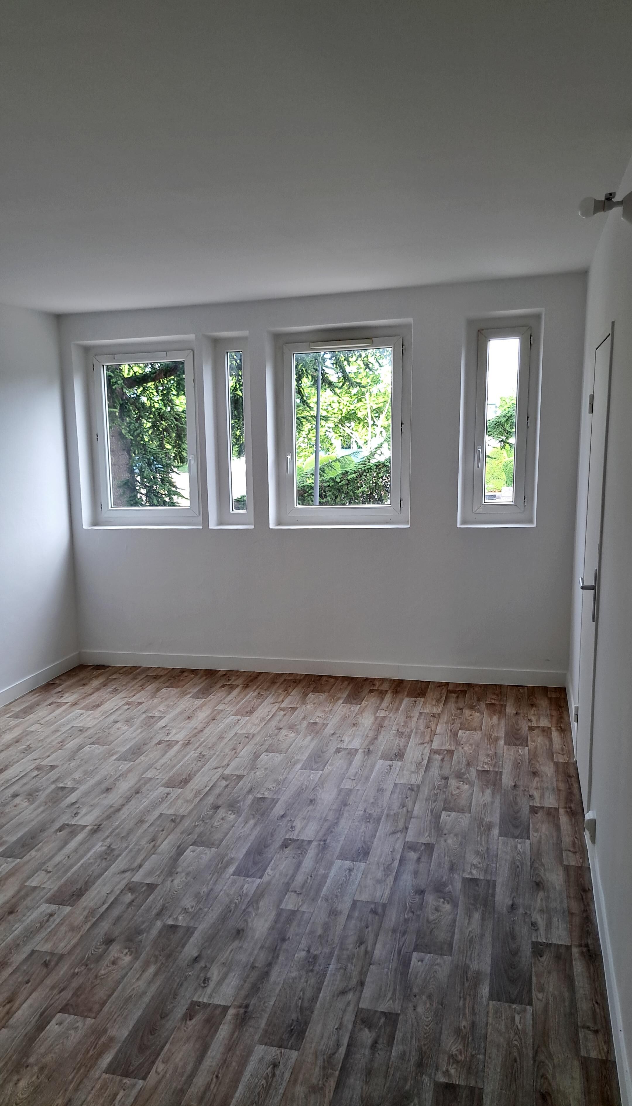 VILLENEUVE LA GARENNE