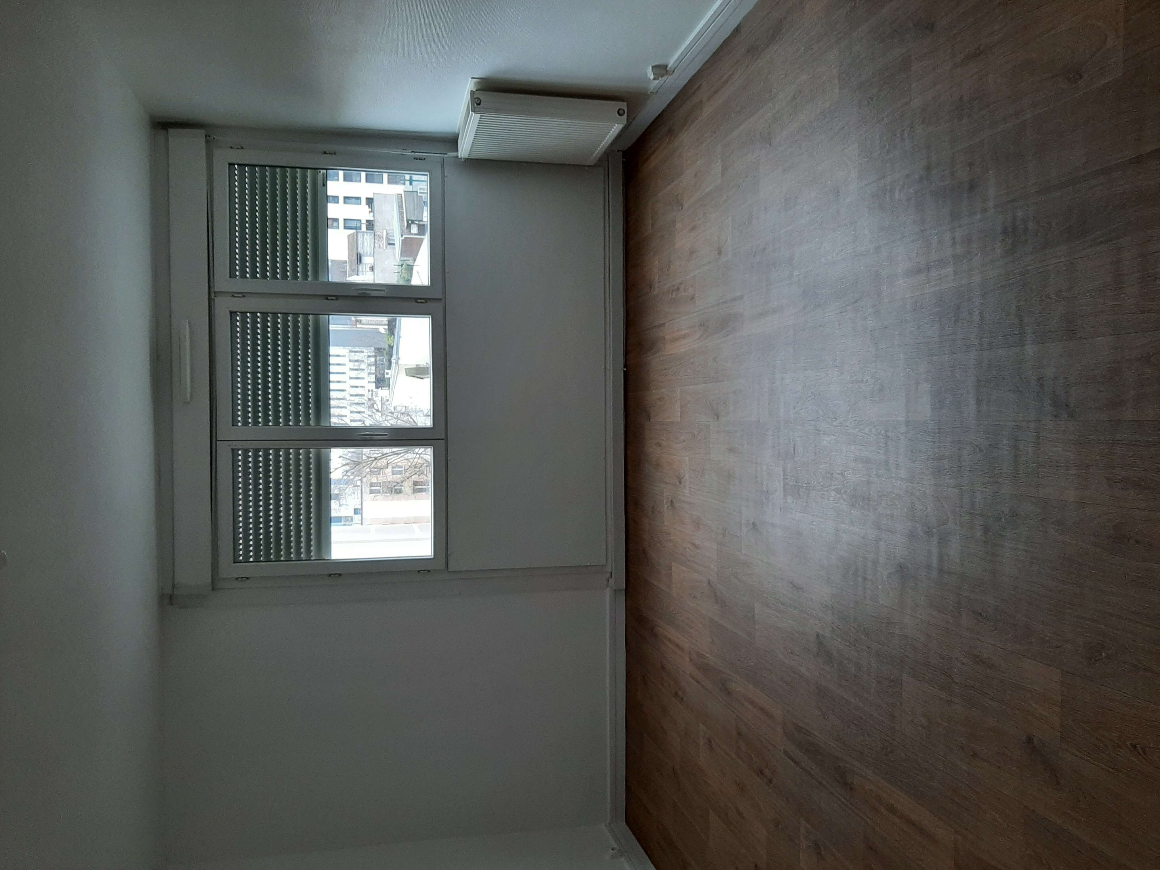 View of 3-room rental in Clichy