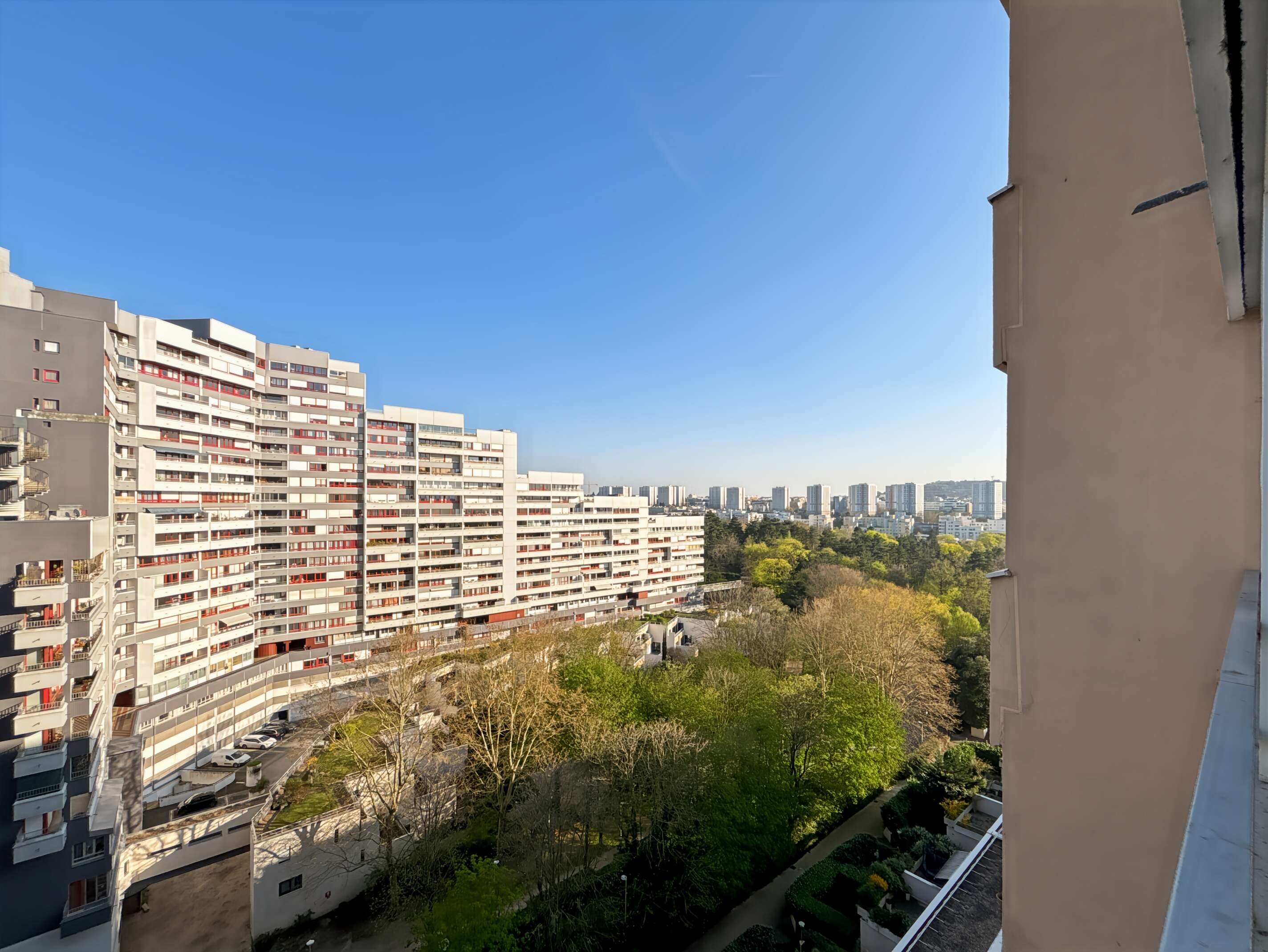 NANTERRE