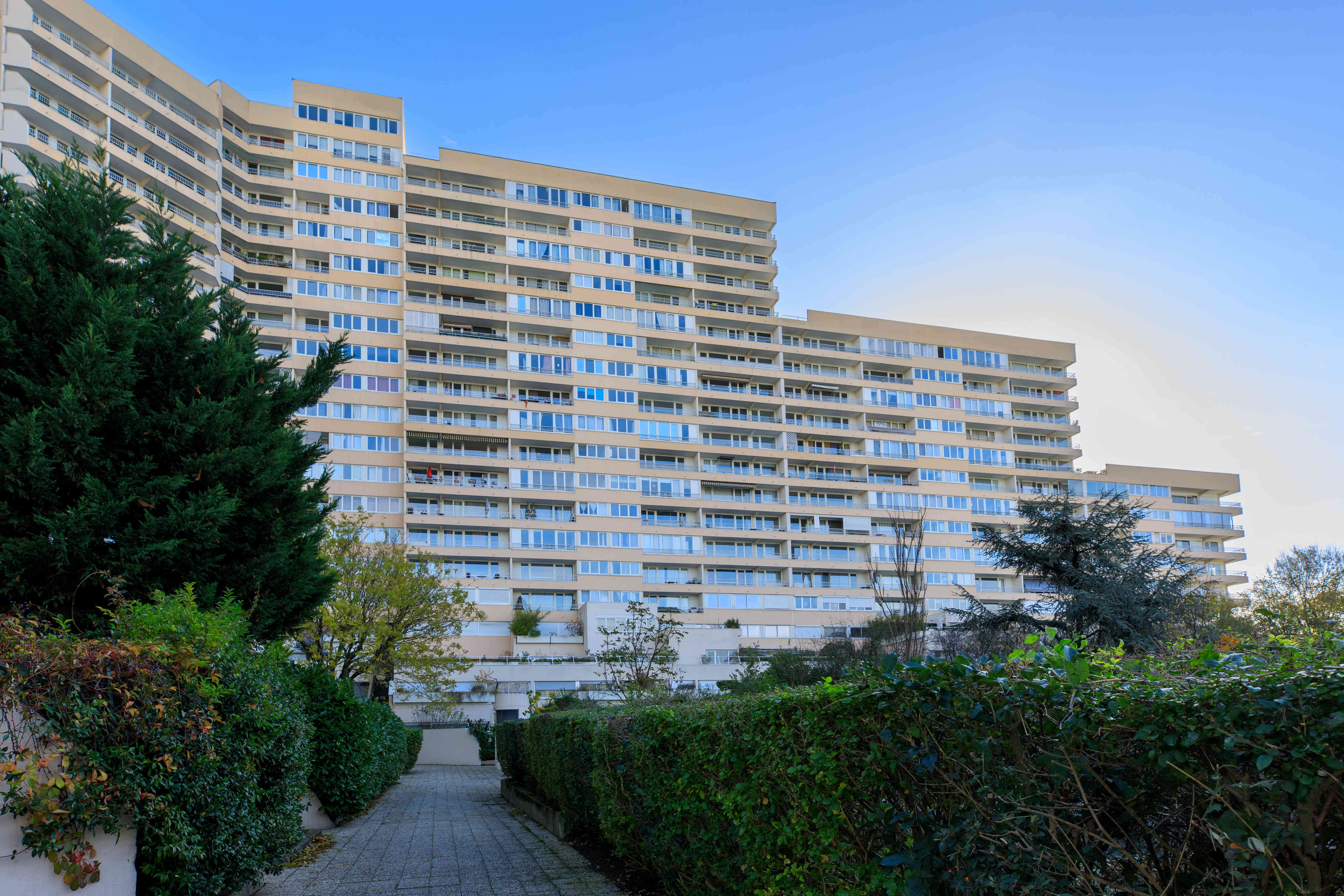 Nanterre_Salvador-Allende_4229_exterieurs-422932-cmp.jpg