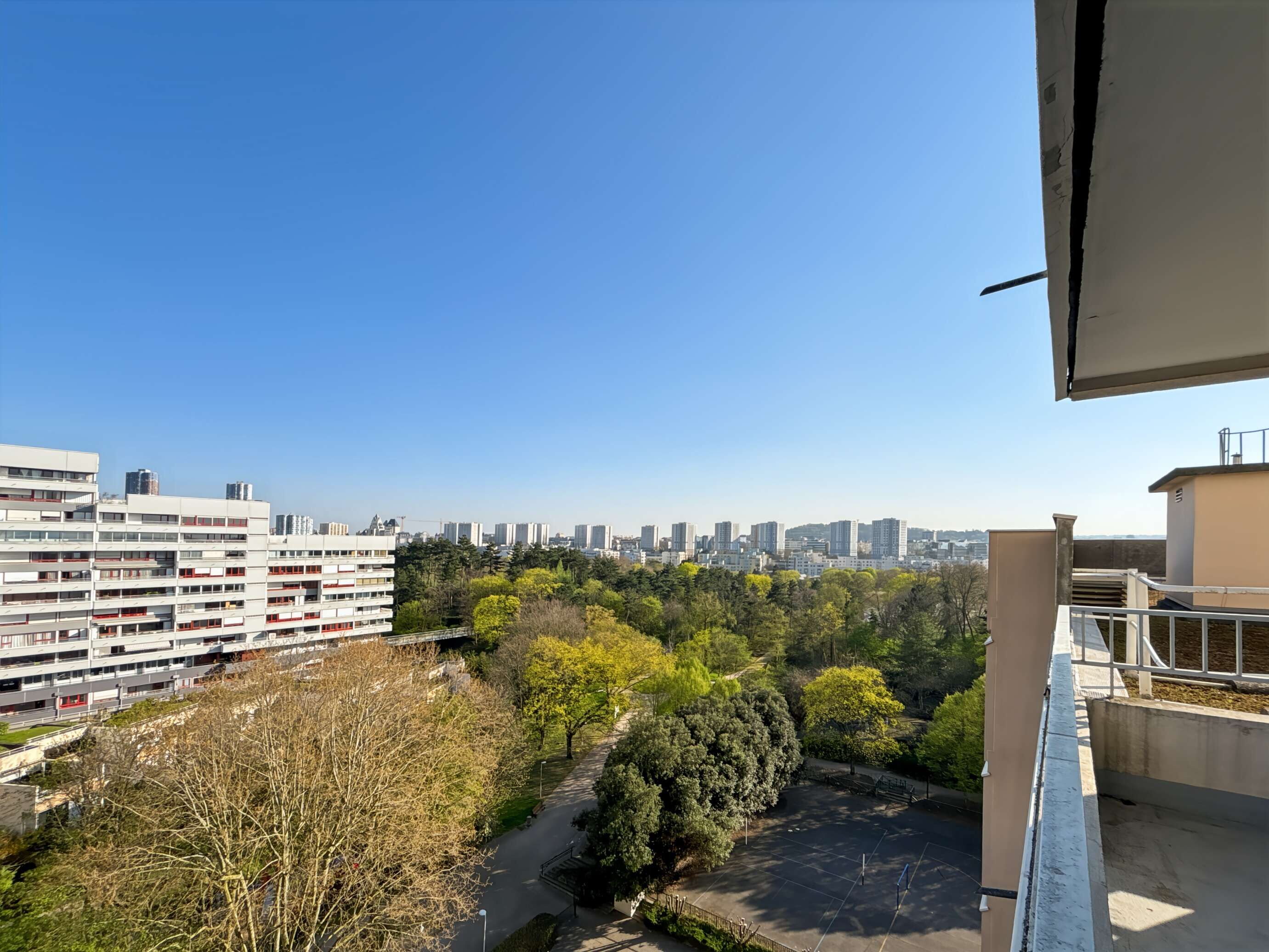 NANTERRE