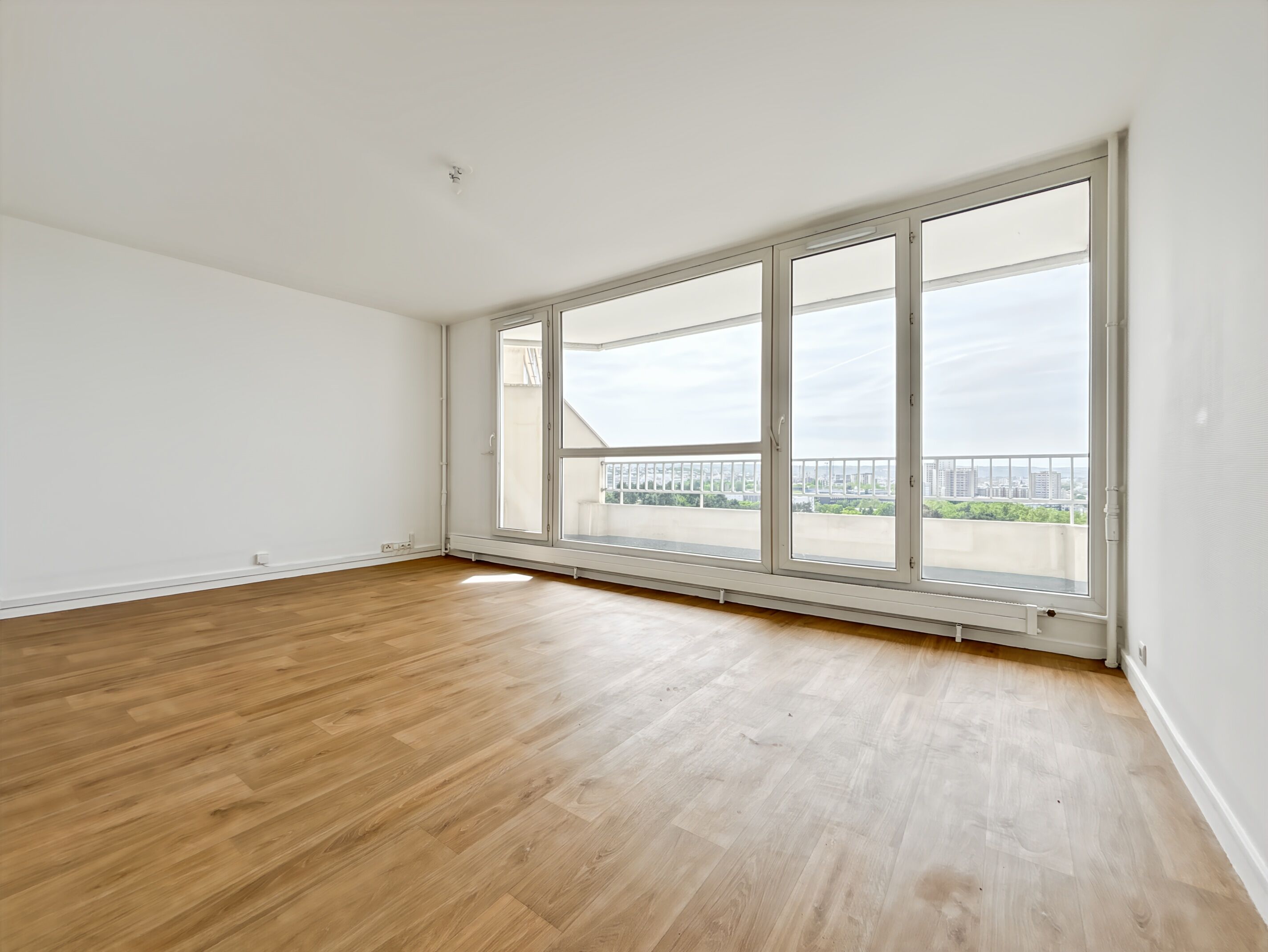 NANTERRE