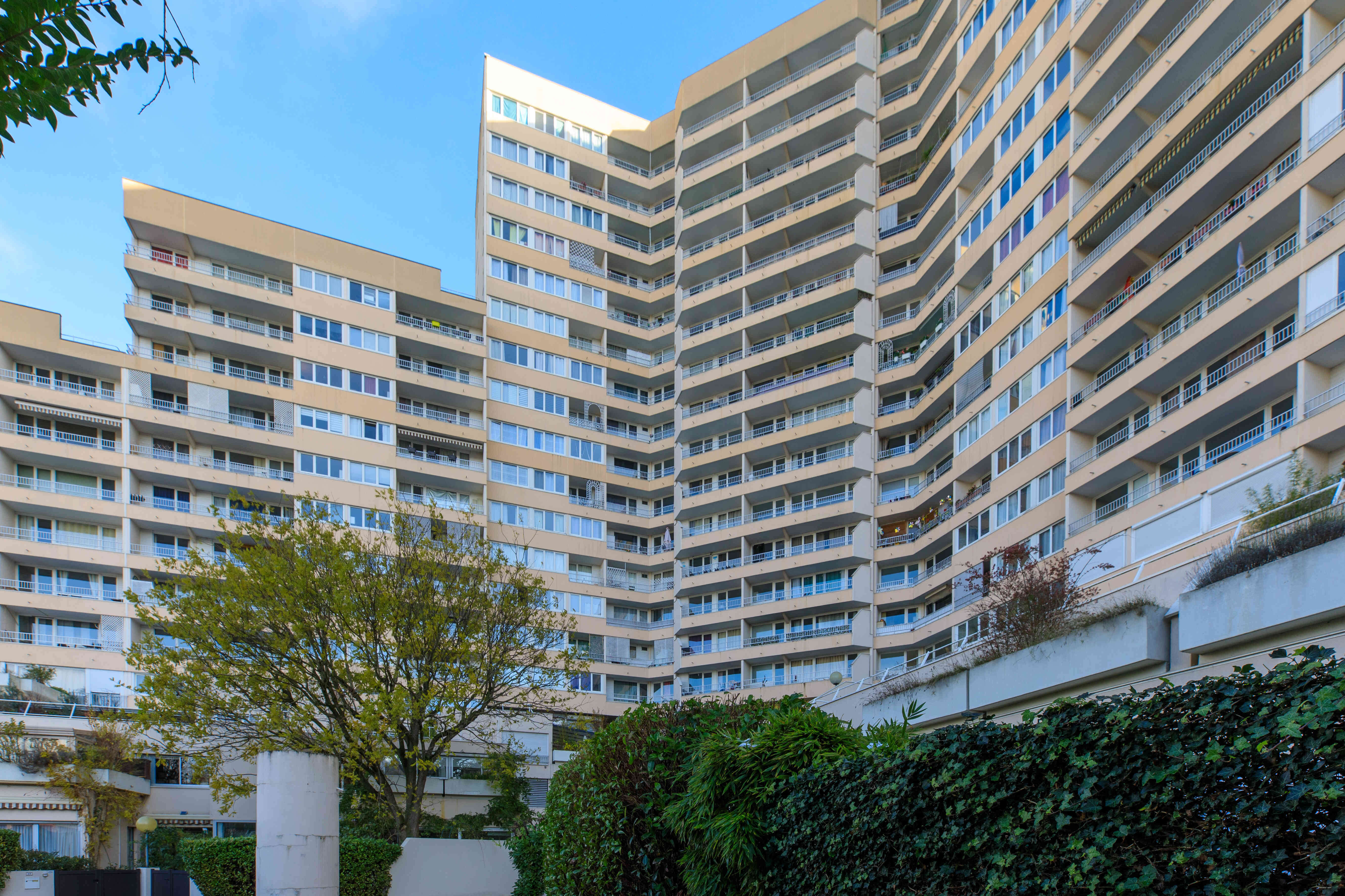 Nanterre_Salvador-Allende_4229_exterieurs-422934-cmp.jpg