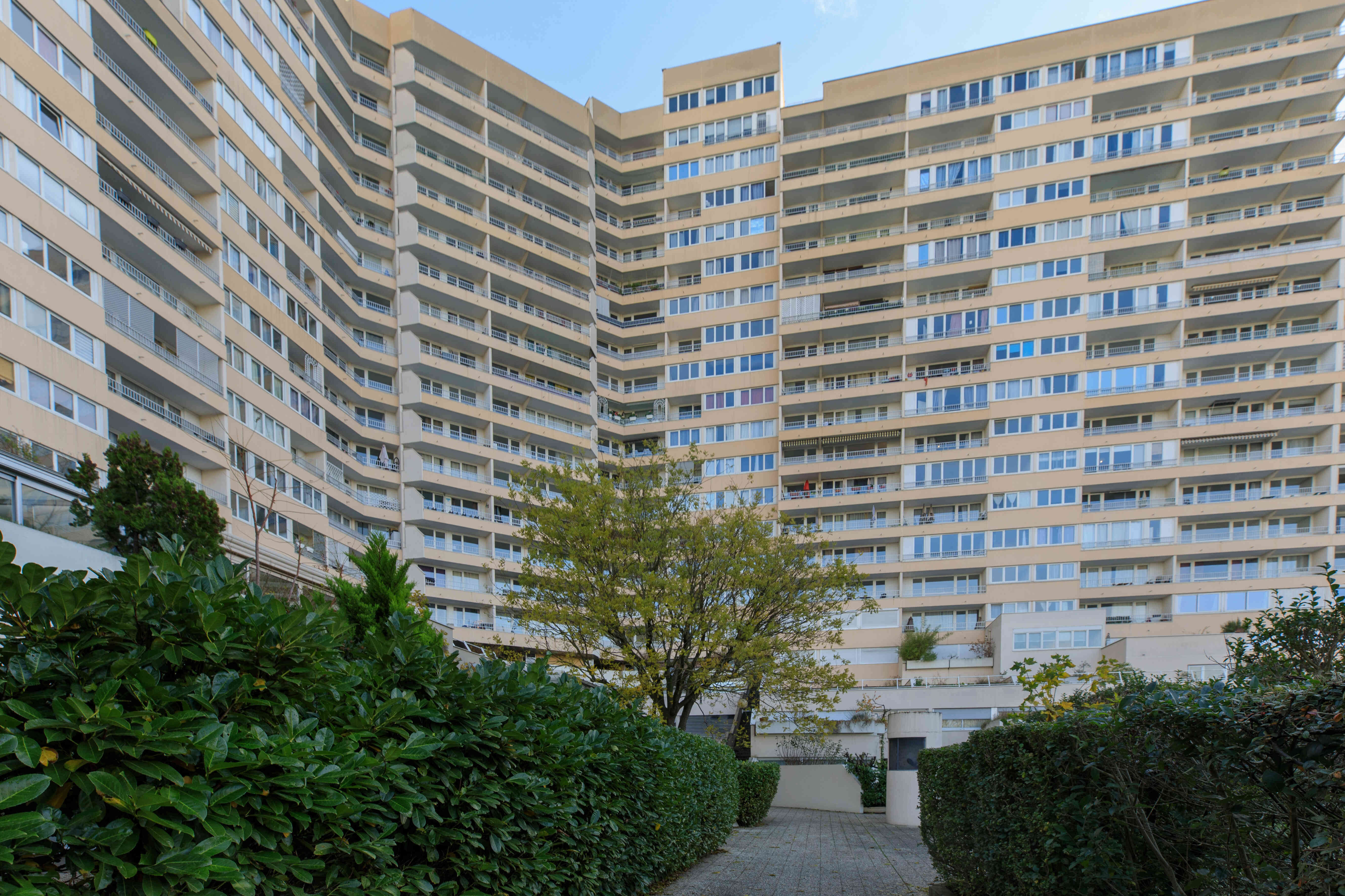 Nanterre_Salvador-Allende_4229_exterieurs-422928-cmp.jpg