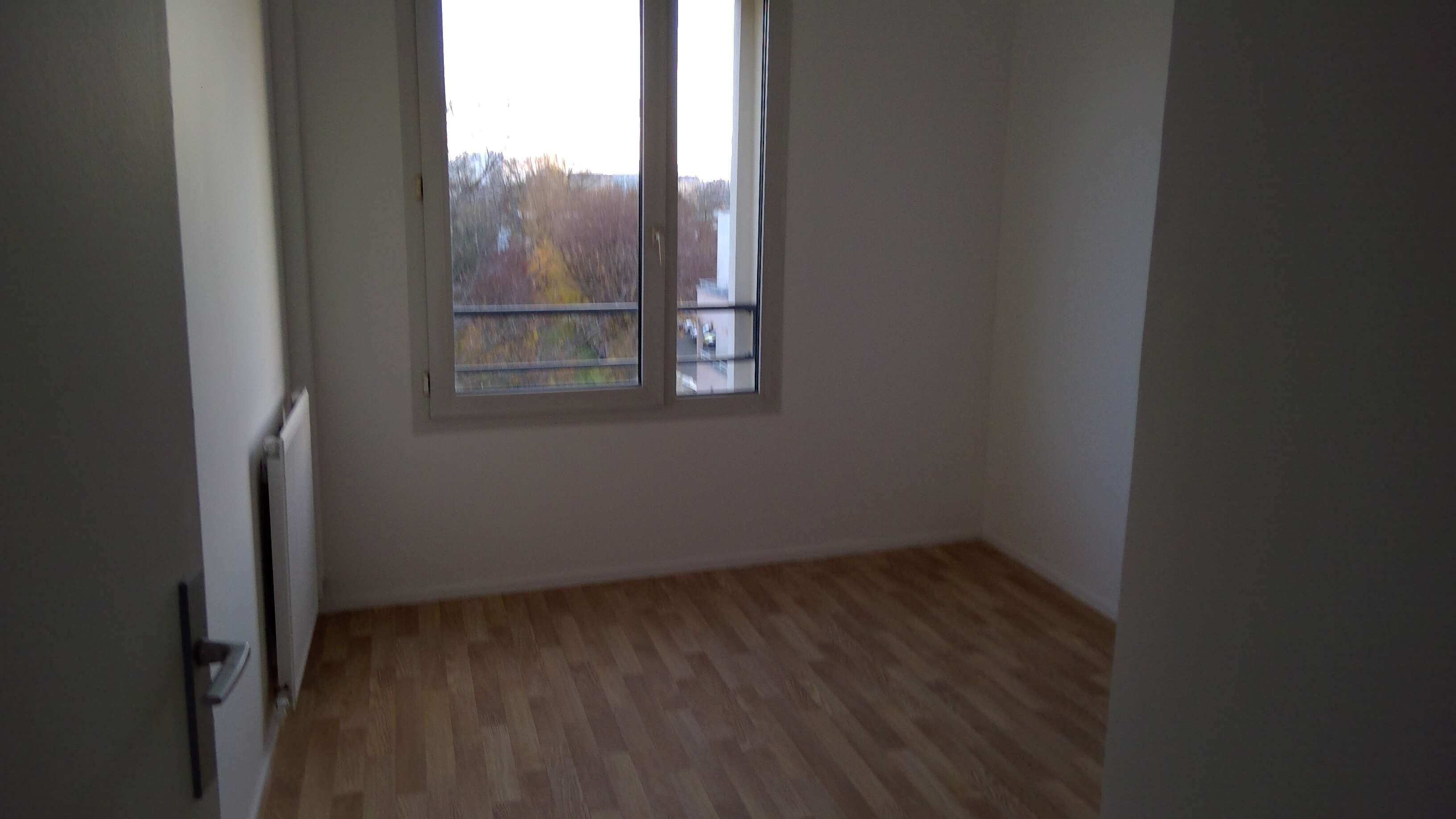 2008-VILLEJUIF-UG309564-Photo 6-compressed.jpg