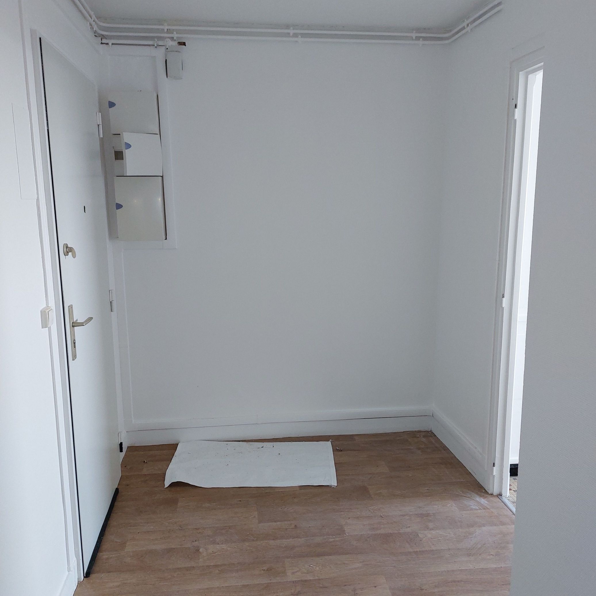 09-04-25_14-58-26_Entrée.jpg
