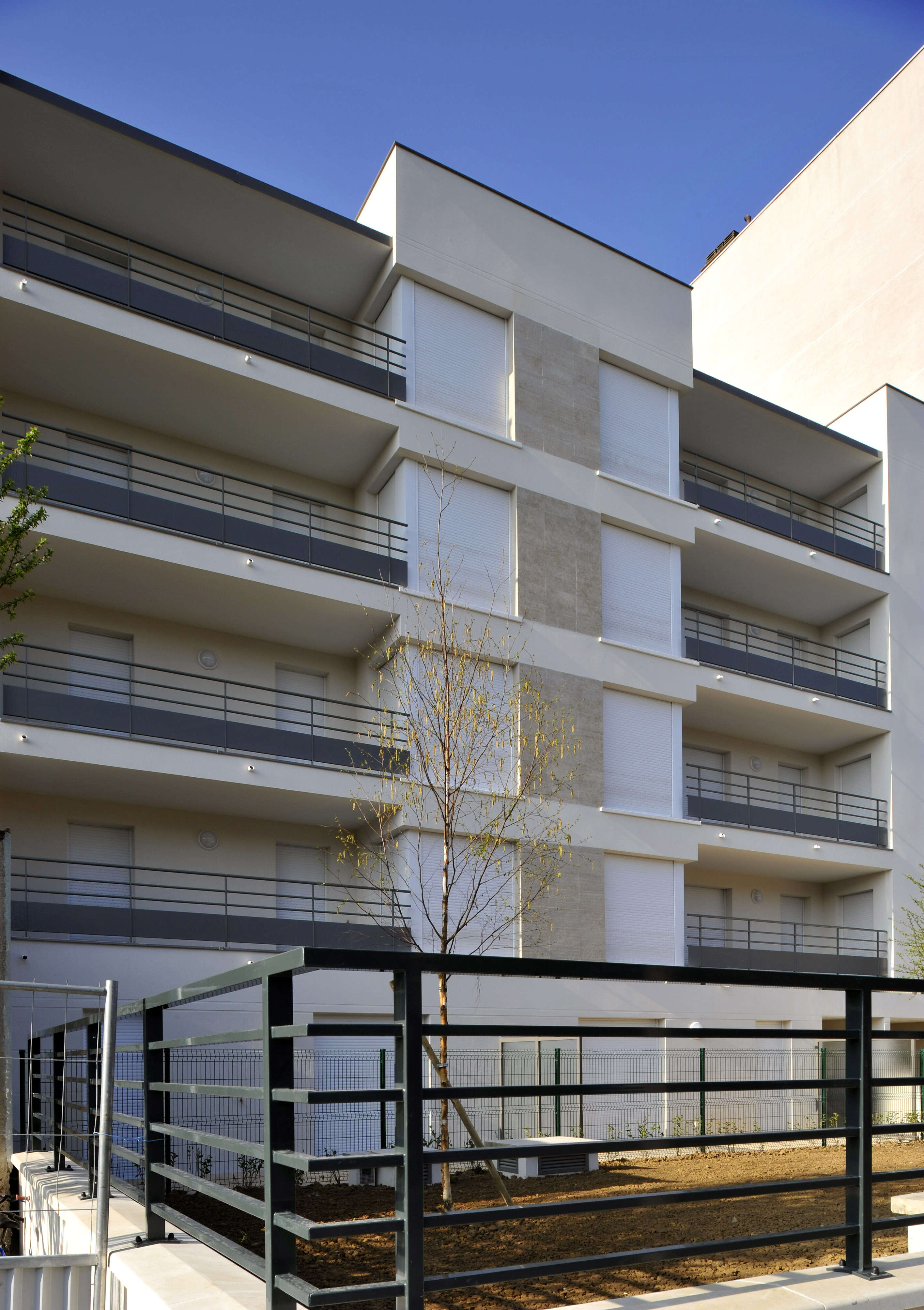LES PAVILLONS SOUS BOIS