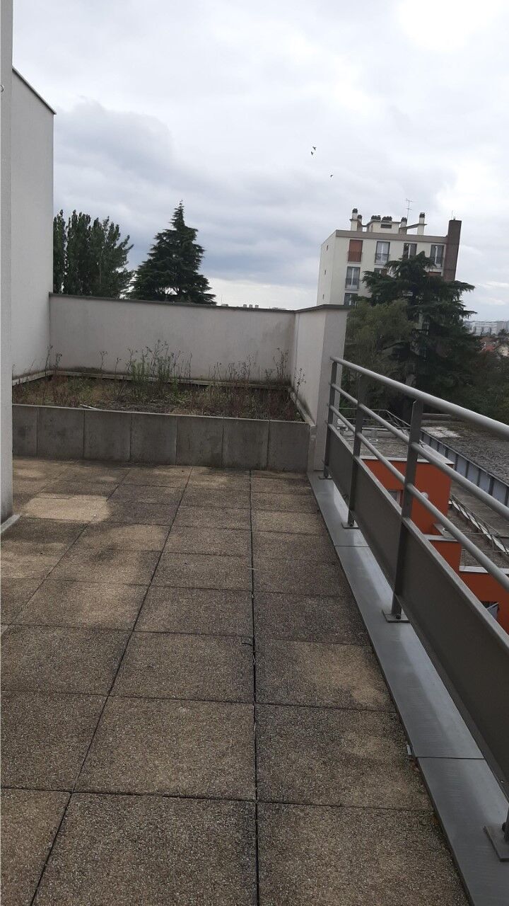 LES PAVILLONS SOUS BOIS
