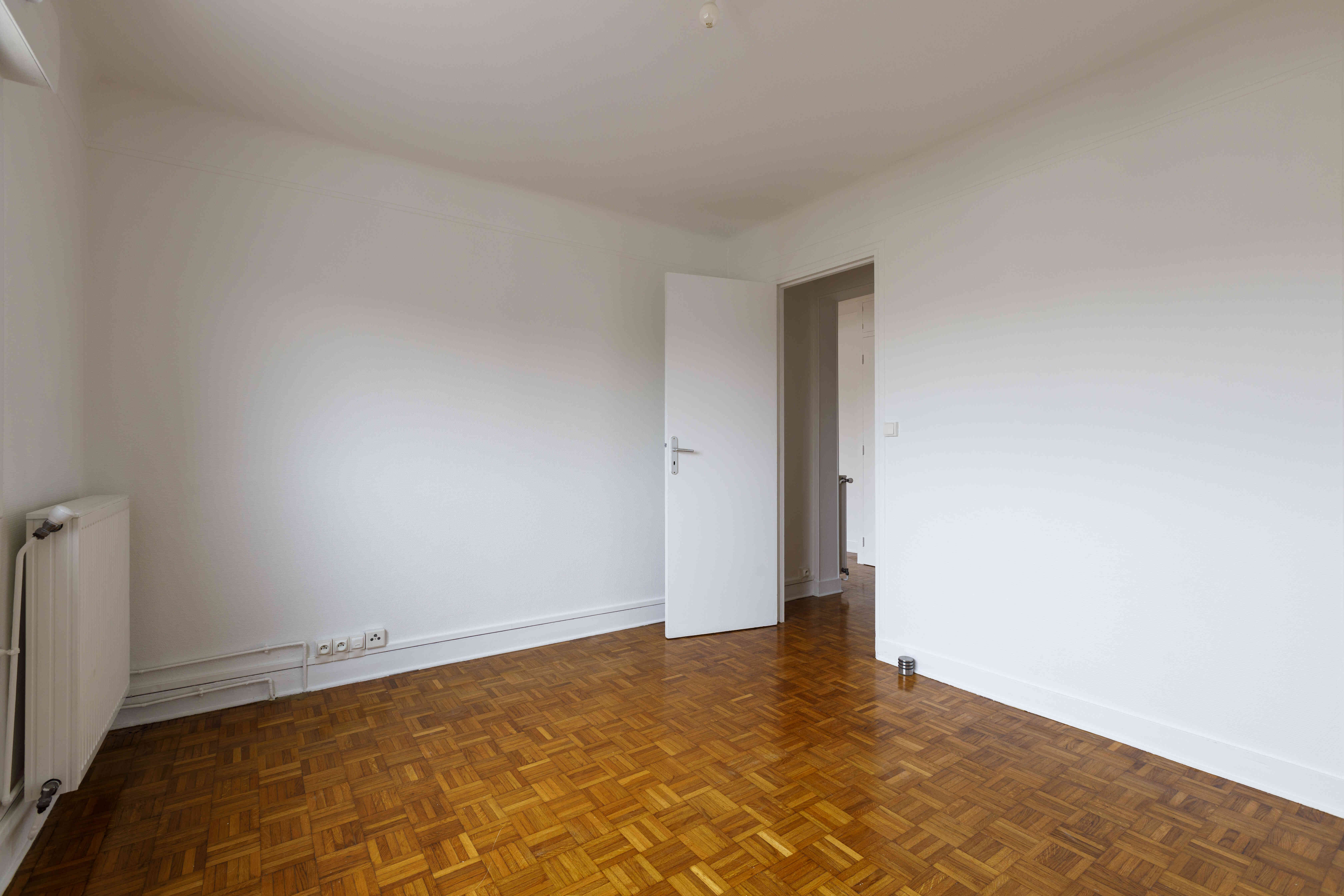 6245-ST MAUR-UG312872-Photo 4-compressed.jpg