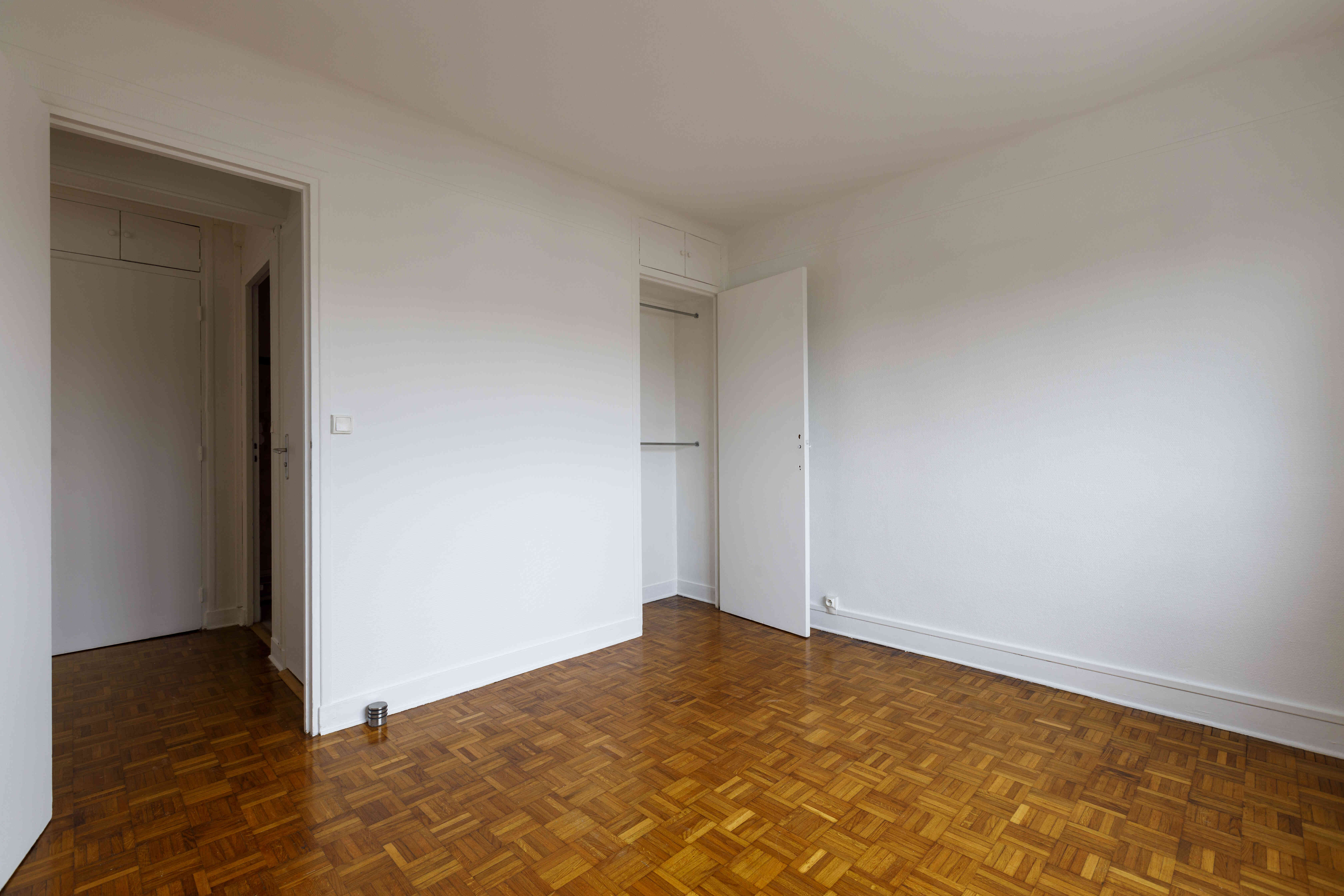 6245-ST MAUR-UG312872-Photo 5-compressed.jpg