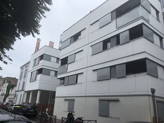 MONTREUIL