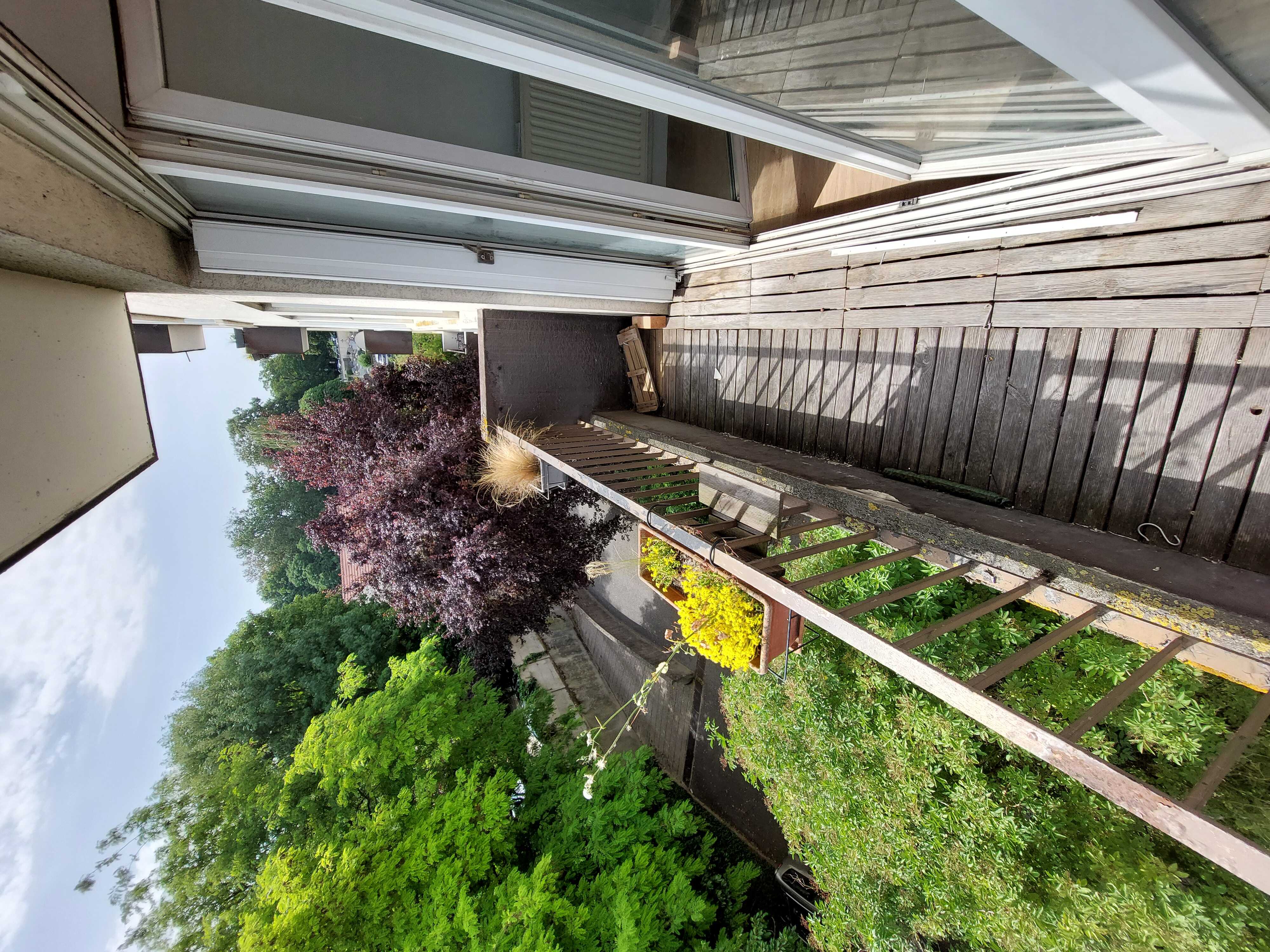 04 BALCON-compressed.jpg