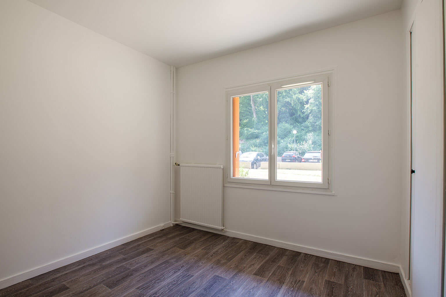3062-SEVRES-UG322722-Photo 5-cmp.jpg