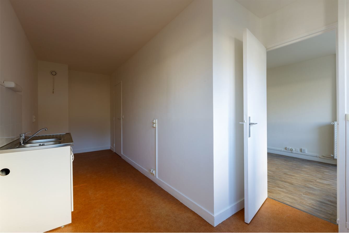 04 CUISINE UG324381-cmp.jpg