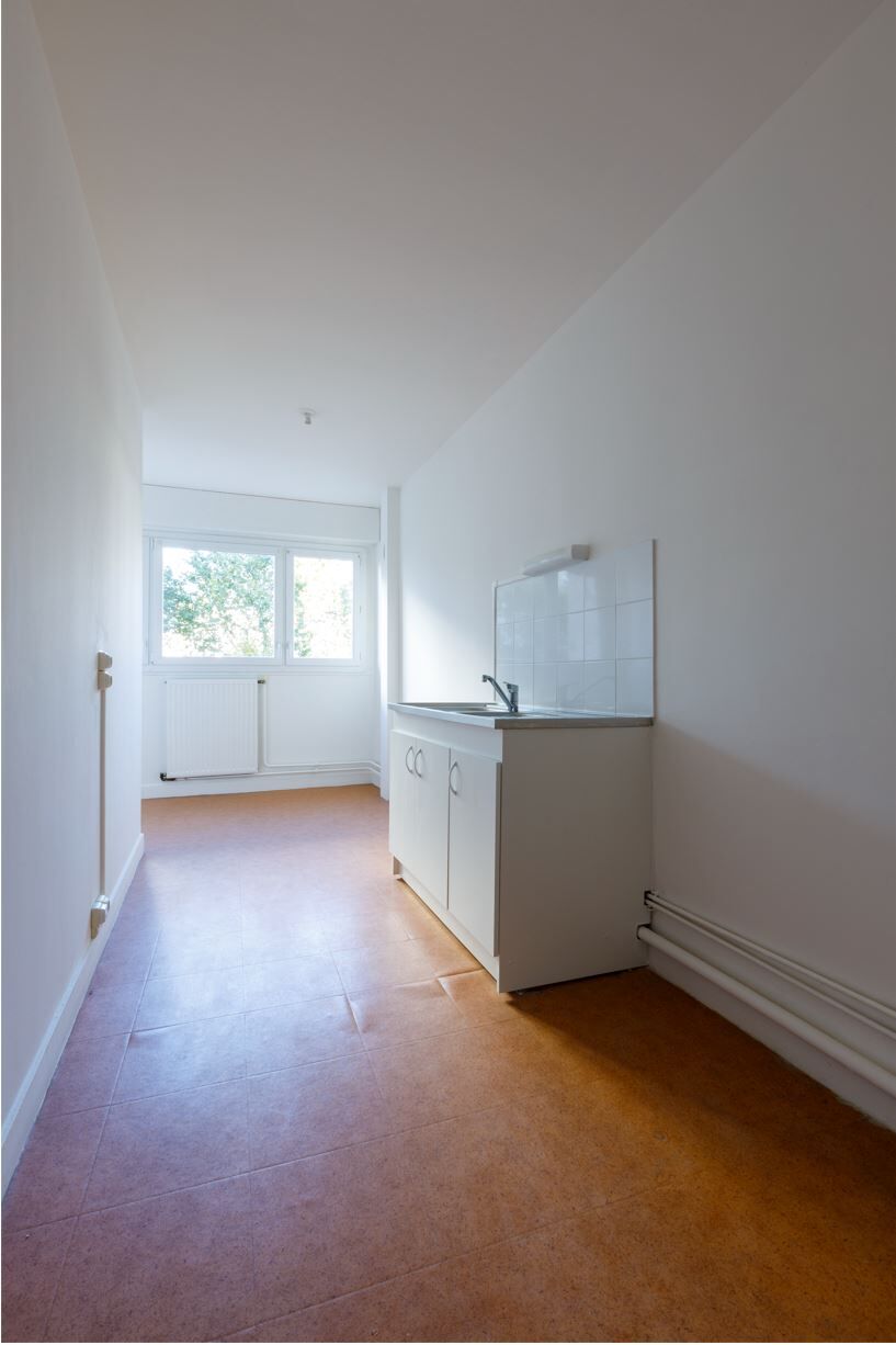 05 CUISINE UG324381-cmp.jpg