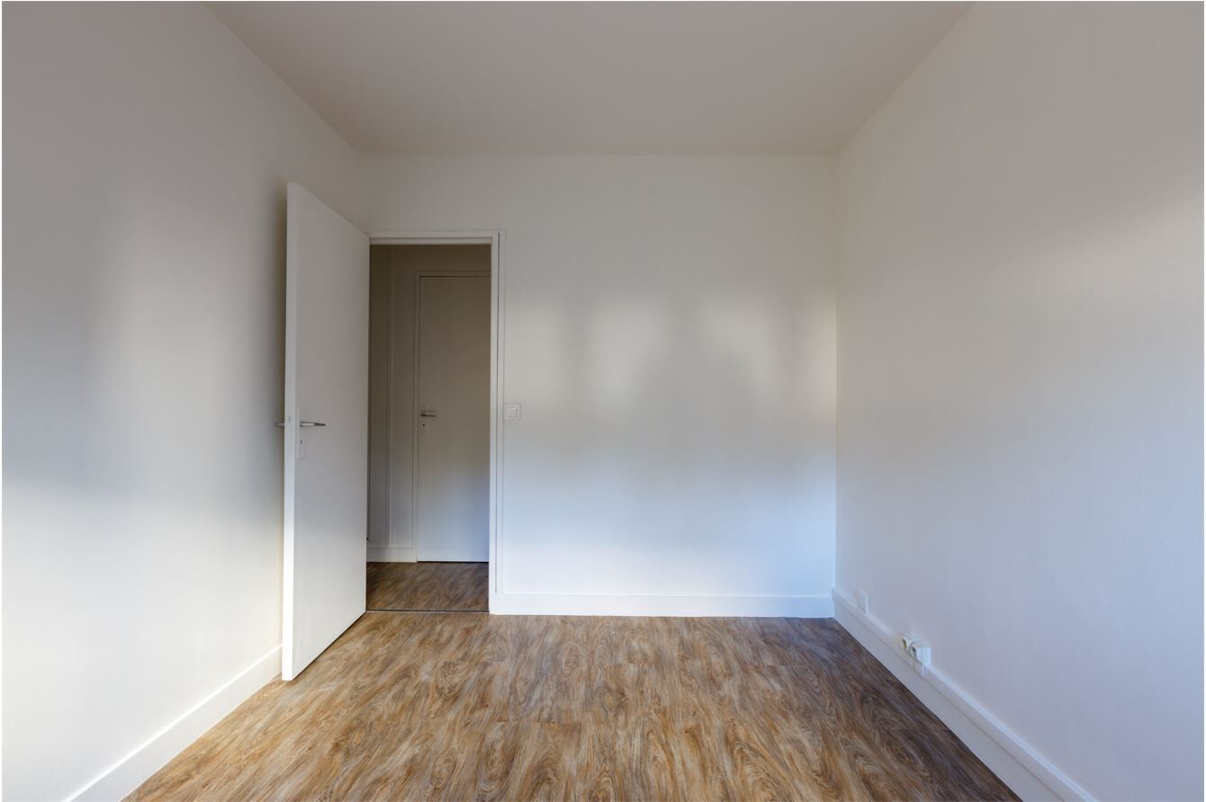 08 CHAMBRE UG324381-cmp.jpg