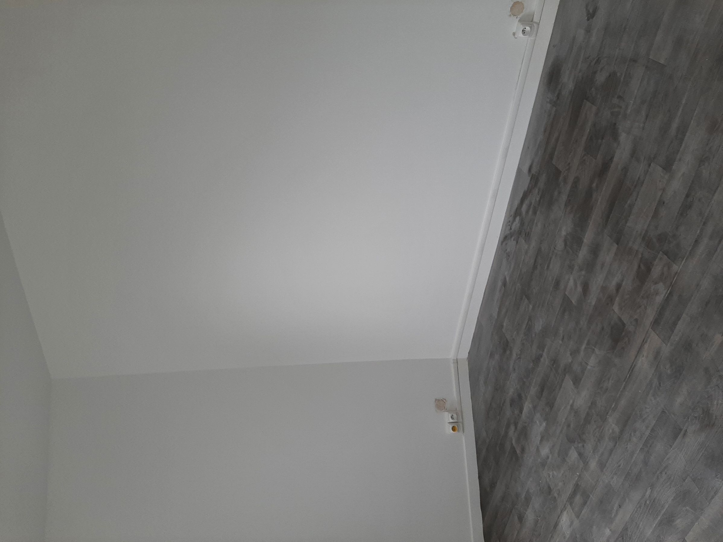 19-07-23_01-04-43_Chambre2-compressed.jpg