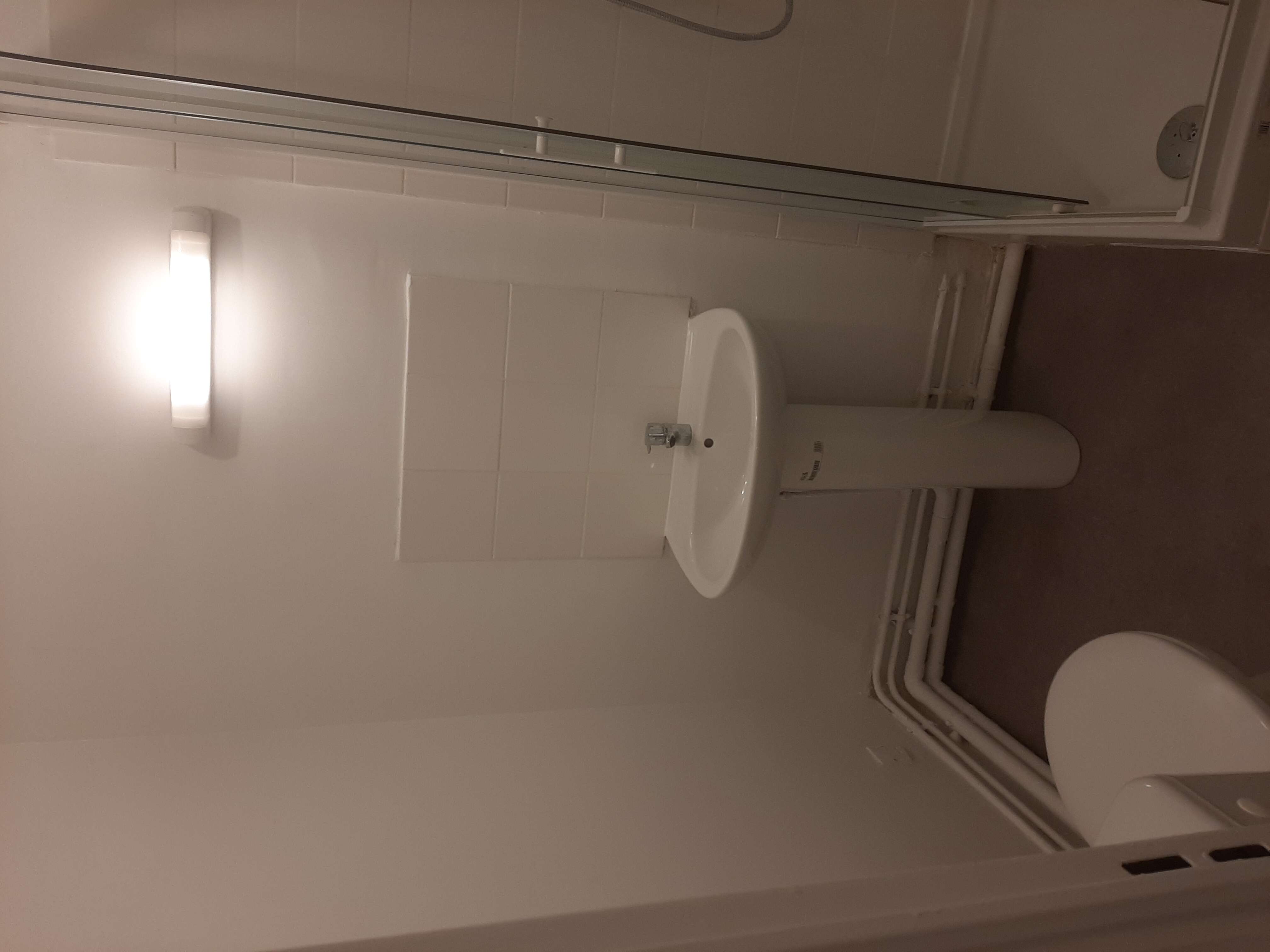 compressed-DOUCHE BEX-BENYAHYA.jpg