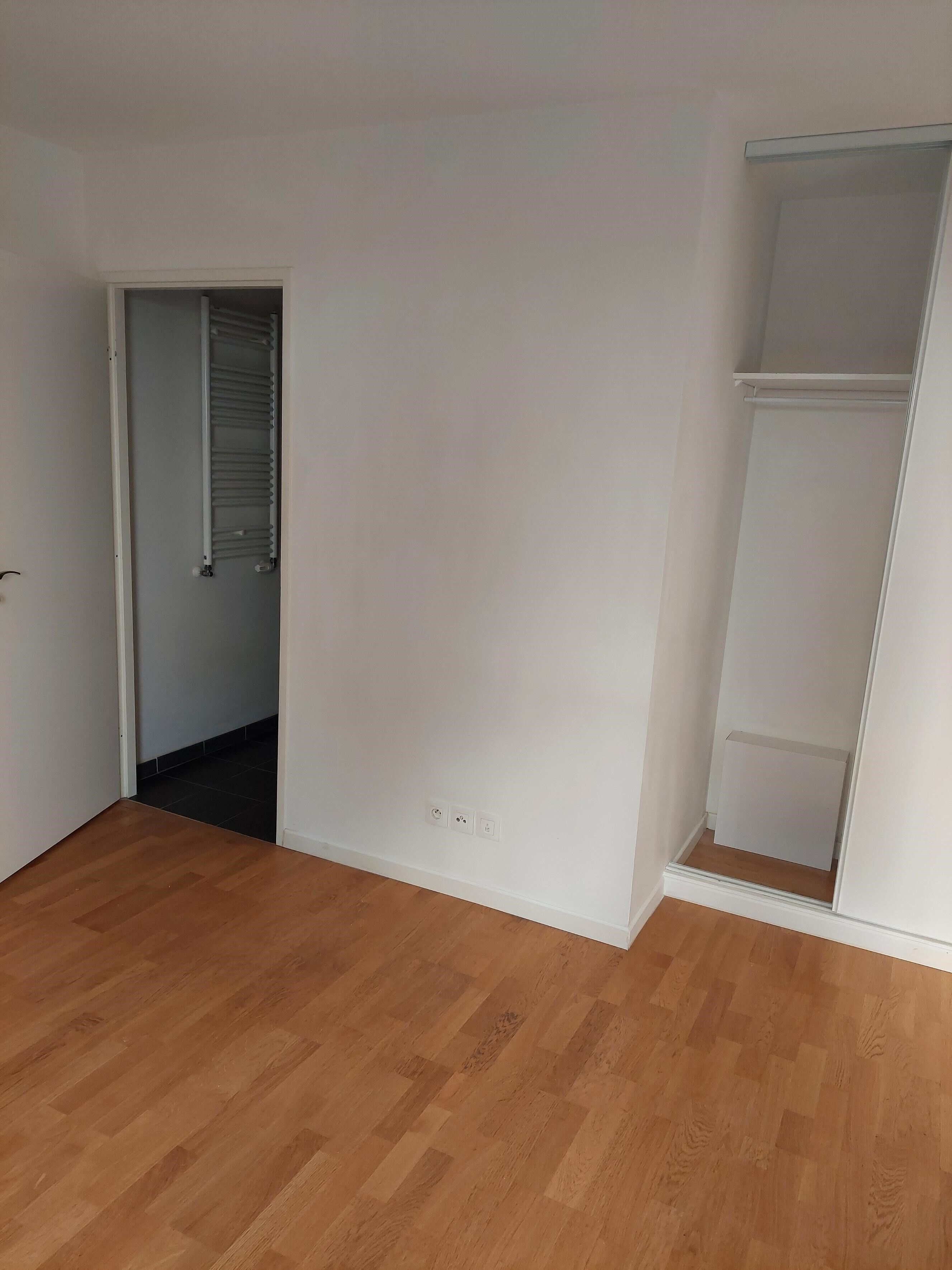 Montreuil 3  3158 332708.jpg