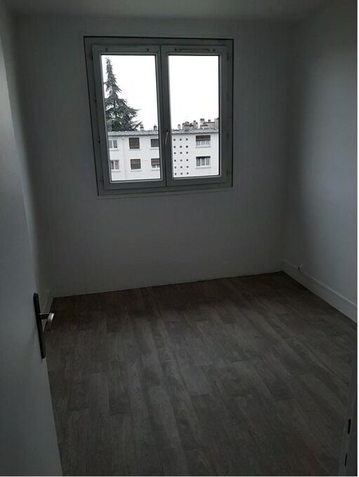 1542-CRETEIL-UG319503-Photo 5-compressed.jpg