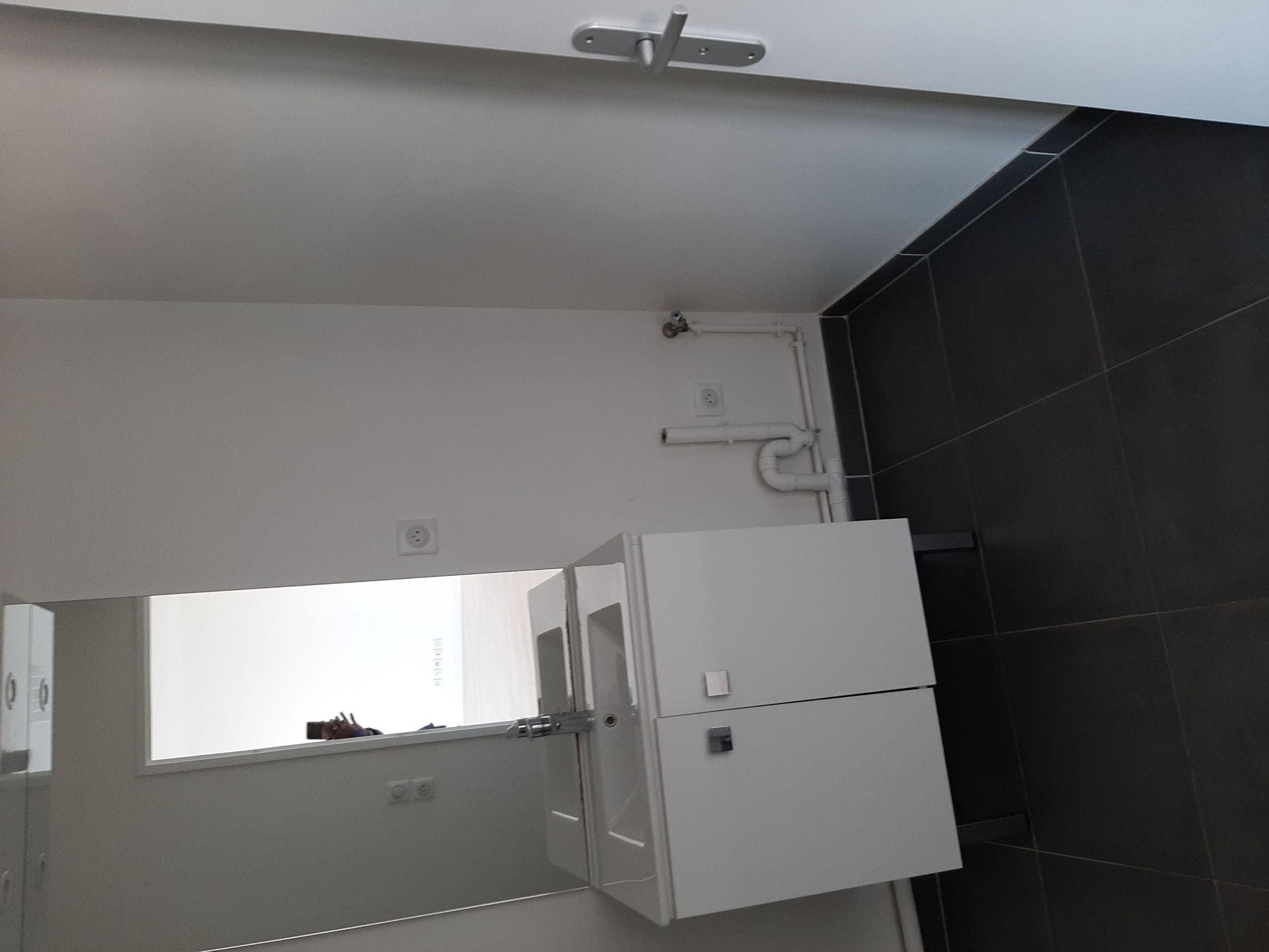 Salle d'eau 1-compressed.jpg