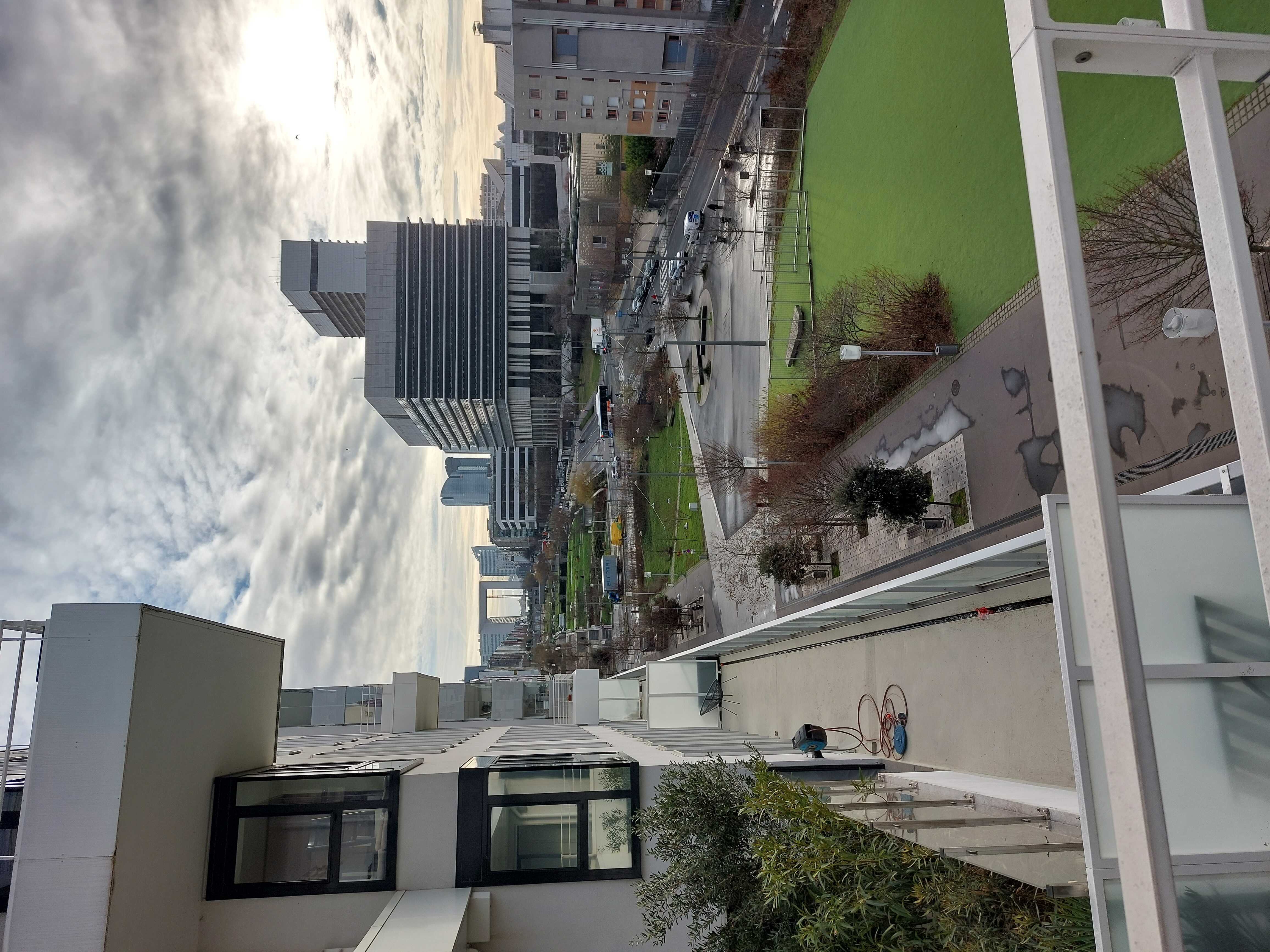 NANTERRE