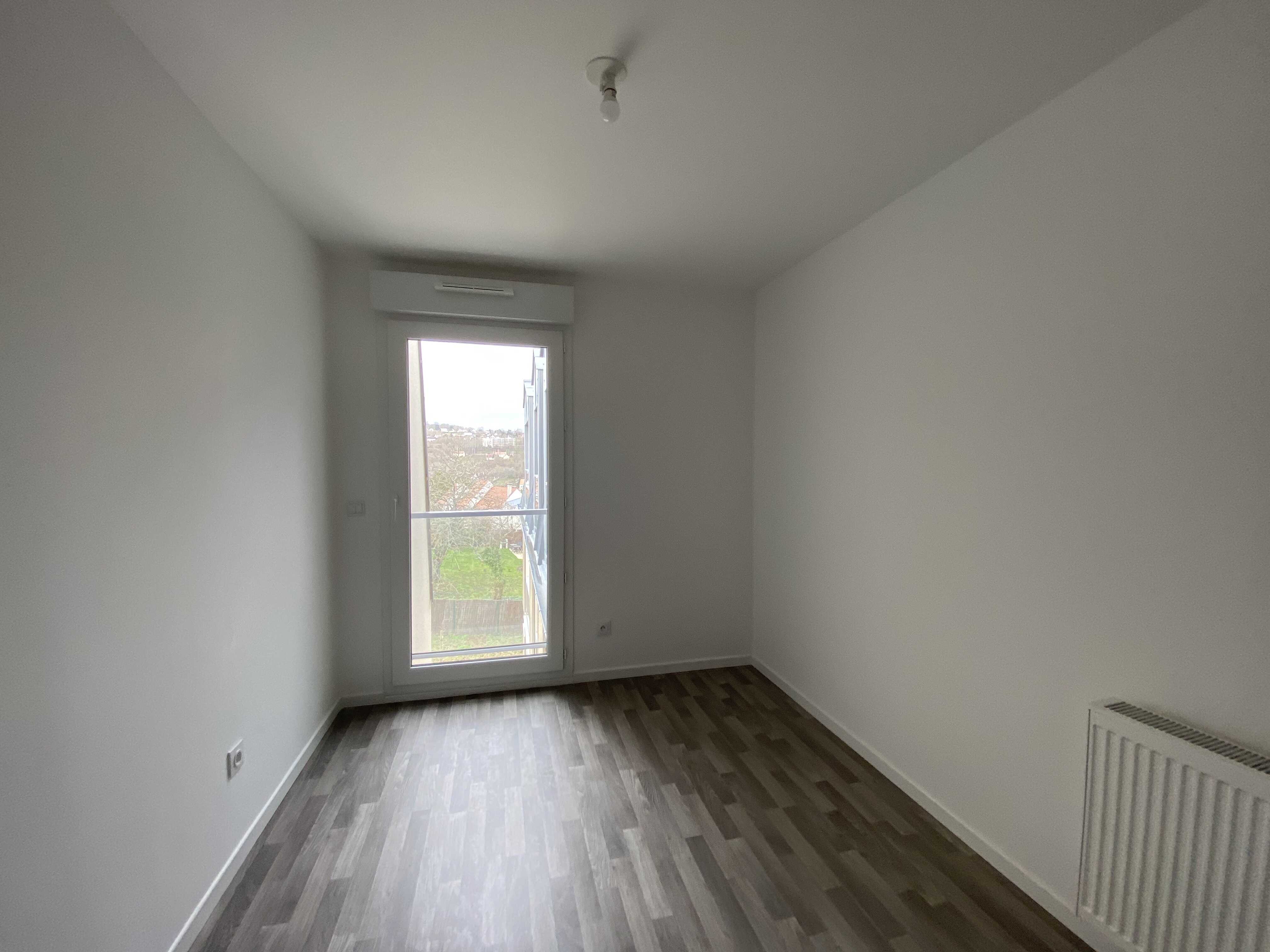 6364-MARLY LE ROI CHAMPOISEAU-Logement temoin-mai21-Photo 10.jpeg