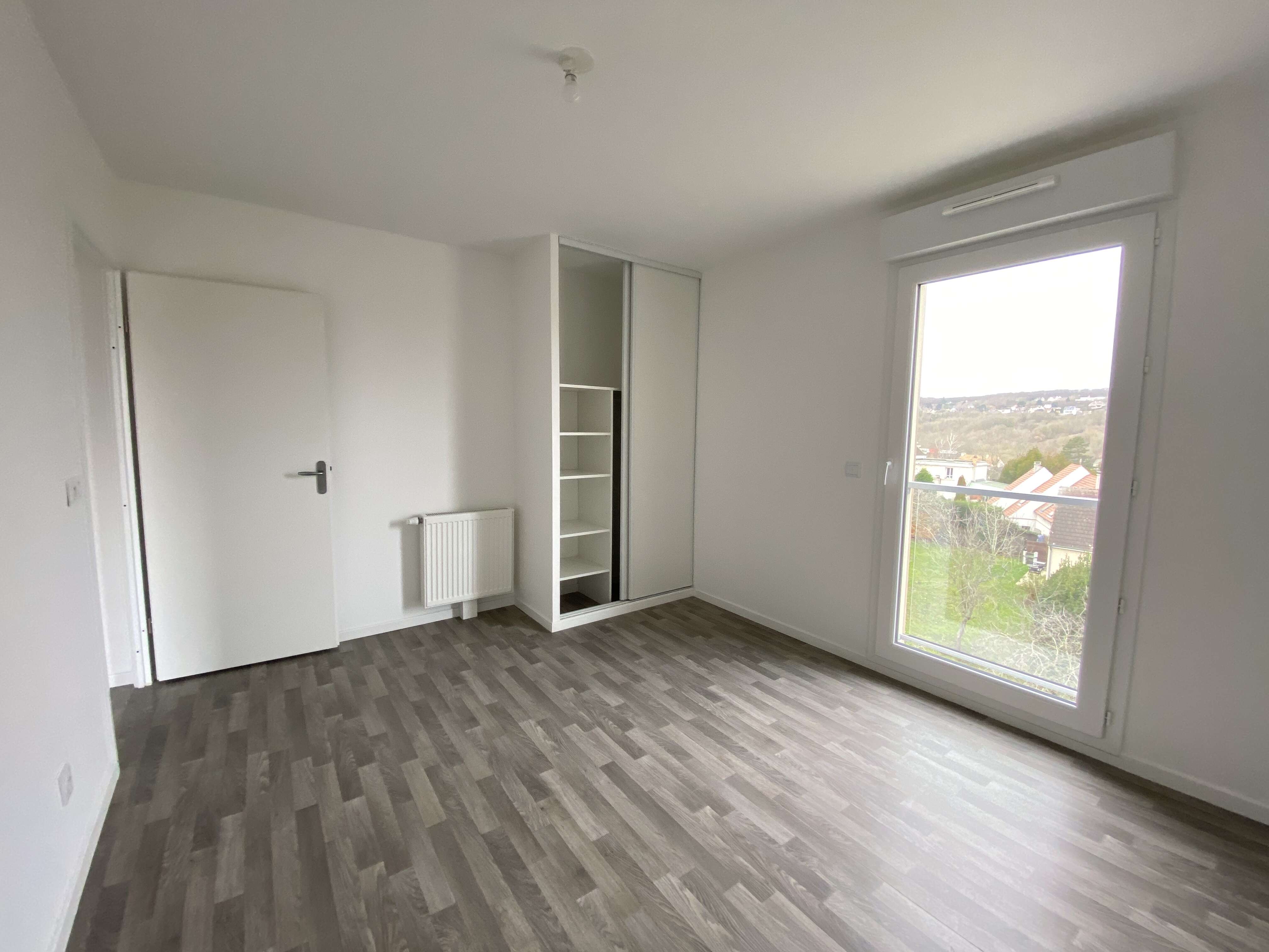 6364-MARLY LE ROI CHAMPOISEAU-Logement temoin-mai21-Photo 3-cmp.jpeg